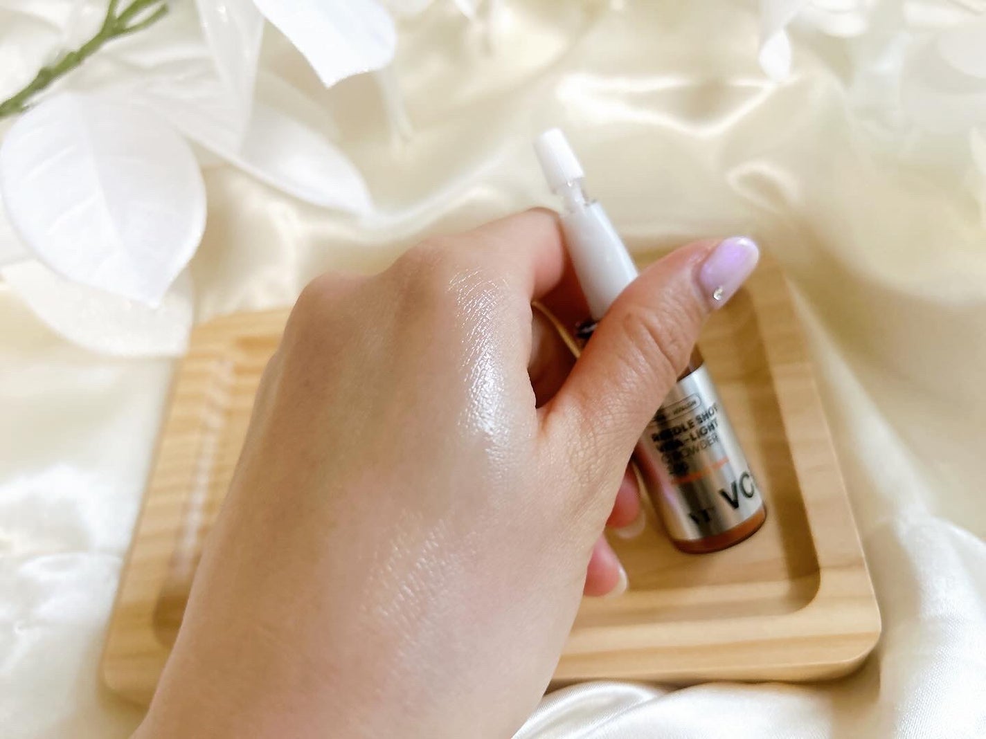 フォロバ100 mappi on LIPS 「【PR】VT(ブイティー)・リードルショットビタライトエッセン..」(5枚目)