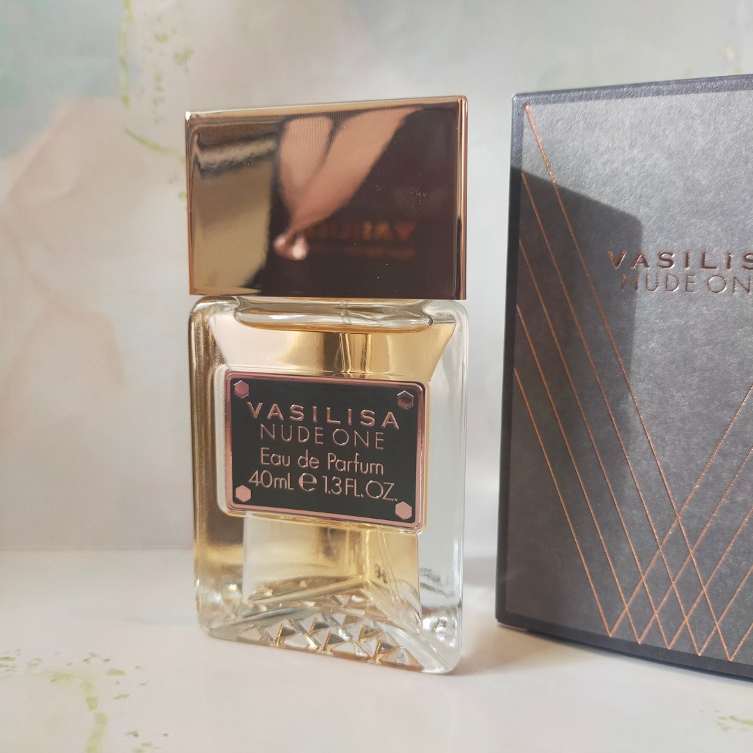 ヌード ワン オードパルファム/ヴァシリーサ/香水(レディース)を使ったクチコミ（2枚目）