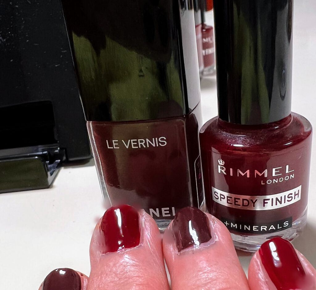 スピーディ フィニッシュ N 415 バーガンディ/リンメル ロンドン/マニキュアを使ったクチコミ（2枚目）