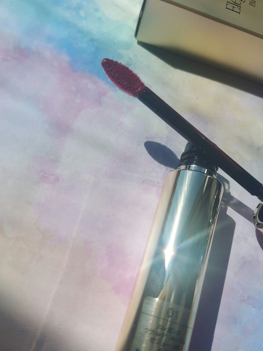 Elégance エレガンス クラルテ ルージュ ビジューのクチコミ「色悩みましたが、大好きなお友達がつけてるのが可愛くて、真似しました♡
濃いんですね、これ。好き.....」（3枚目）