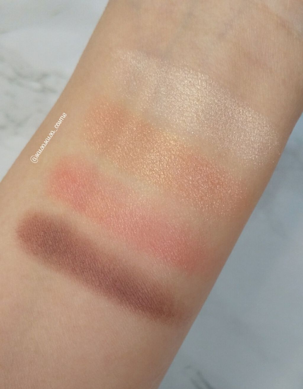 エターナルクチュール アイズ ベルベット 06 marigold cappuccino(限定色)/JILL STUART/アイシャドウパレットを使ったクチコミ（2枚目）