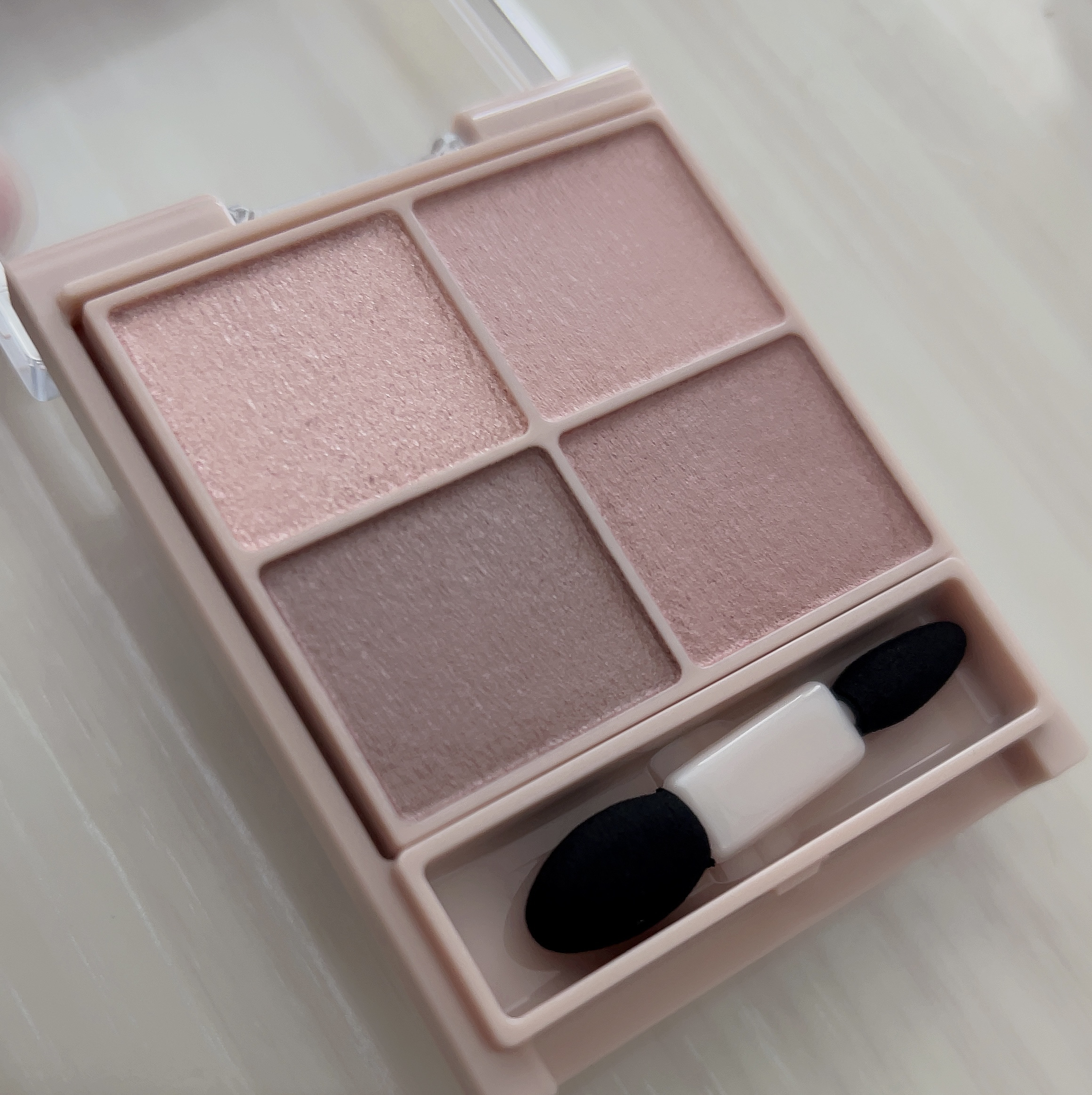 「密着アイライナー」クリームペンシル/デジャヴュ/ペンシルアイライナーを使ったクチコミ（2枚目）