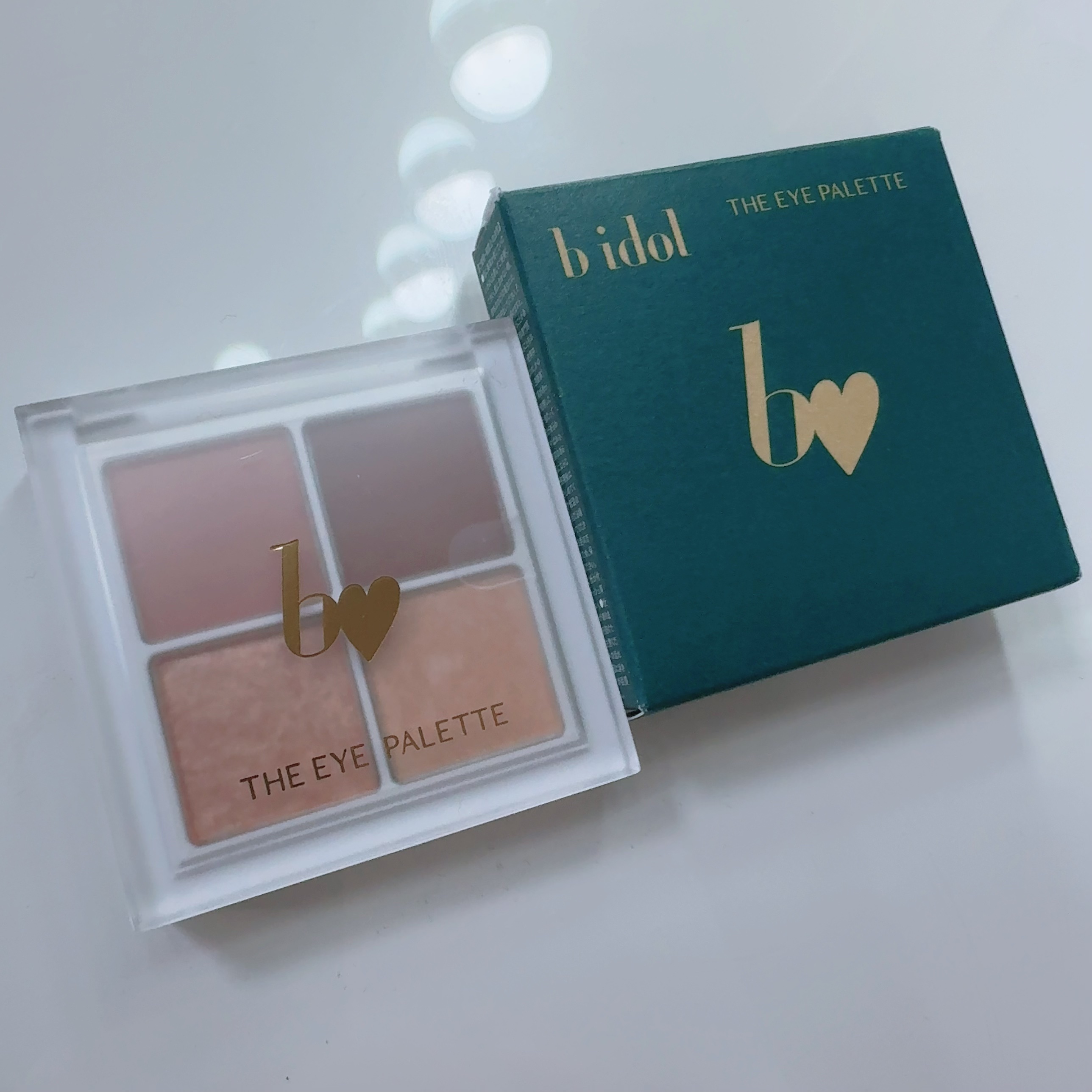 THE アイパレR 07 あの頃のコーラルブラウン【新】/b idol/アイシャドウパレットを使ったクチコミ（2枚目）