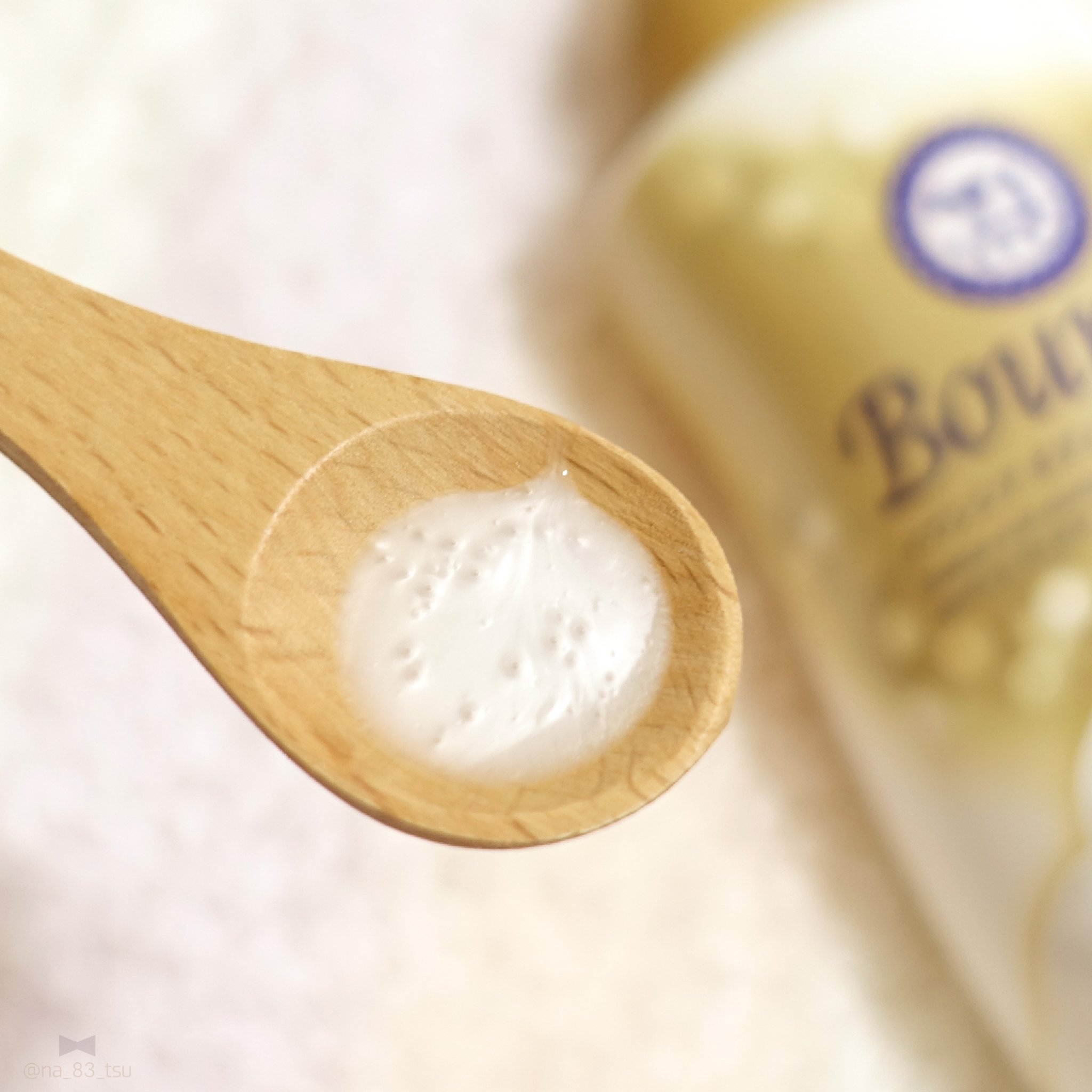 バウンシア ボディソープ プレミアムモイスト＜しっとりタイプ＞/Bouncia/ボディソープを使ったクチコミ（3枚目）