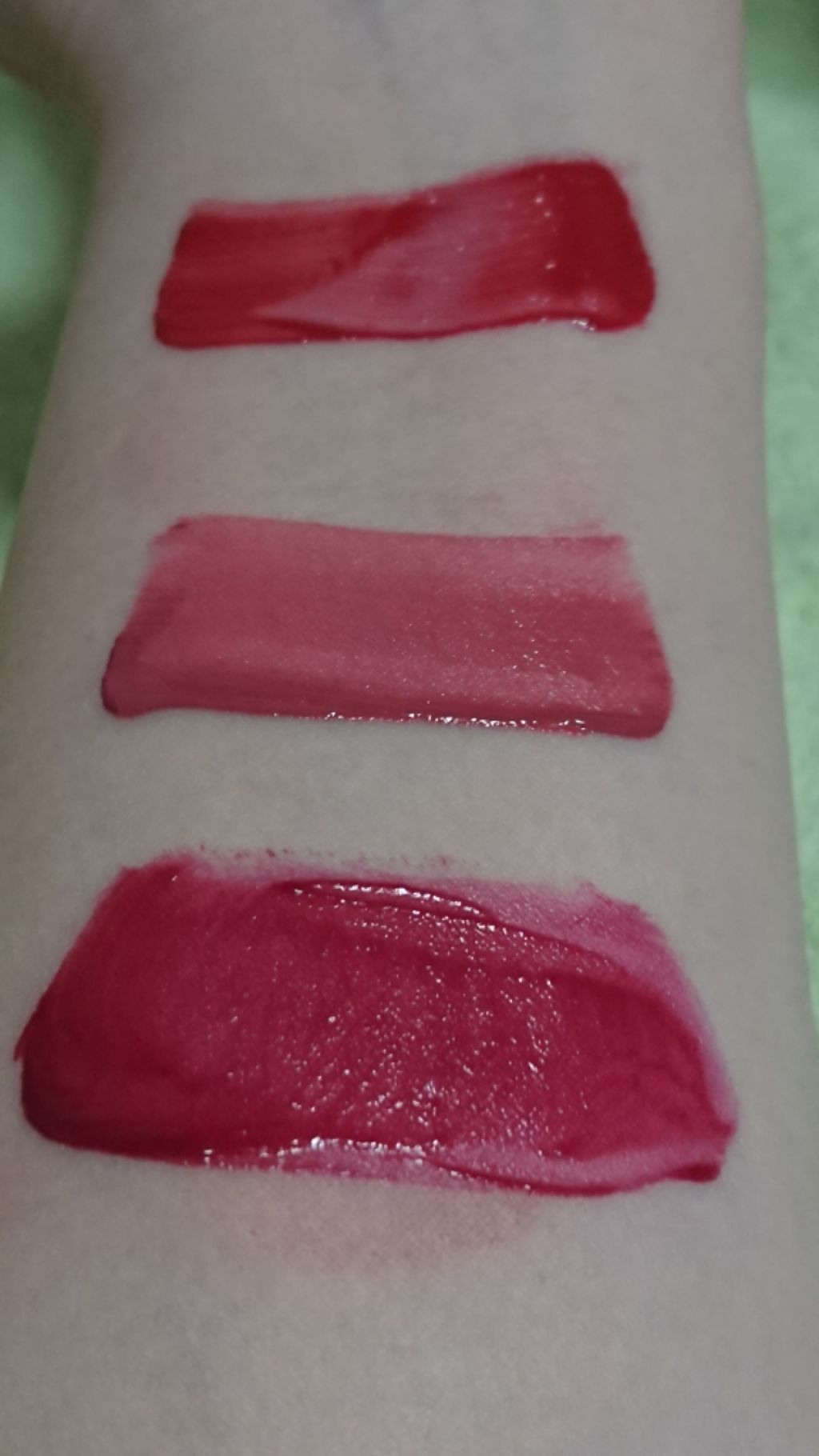 ビビッドコットン インクティント/innisfree/口紅を使ったクチコミ（2枚目）