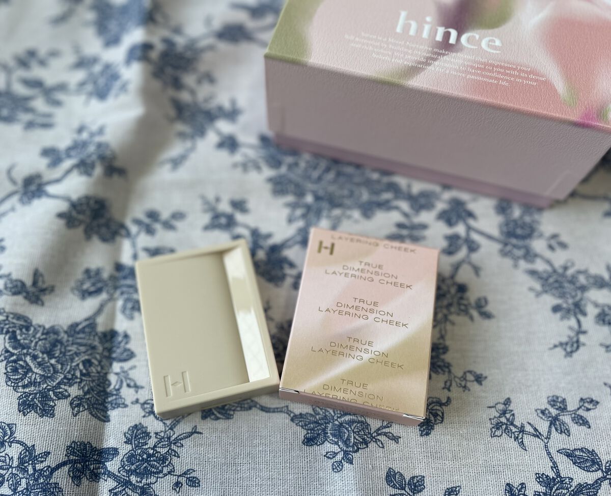 セカンドスキングロウクッション/hince/クッションファンデーションを使ったクチコミ（2枚目）