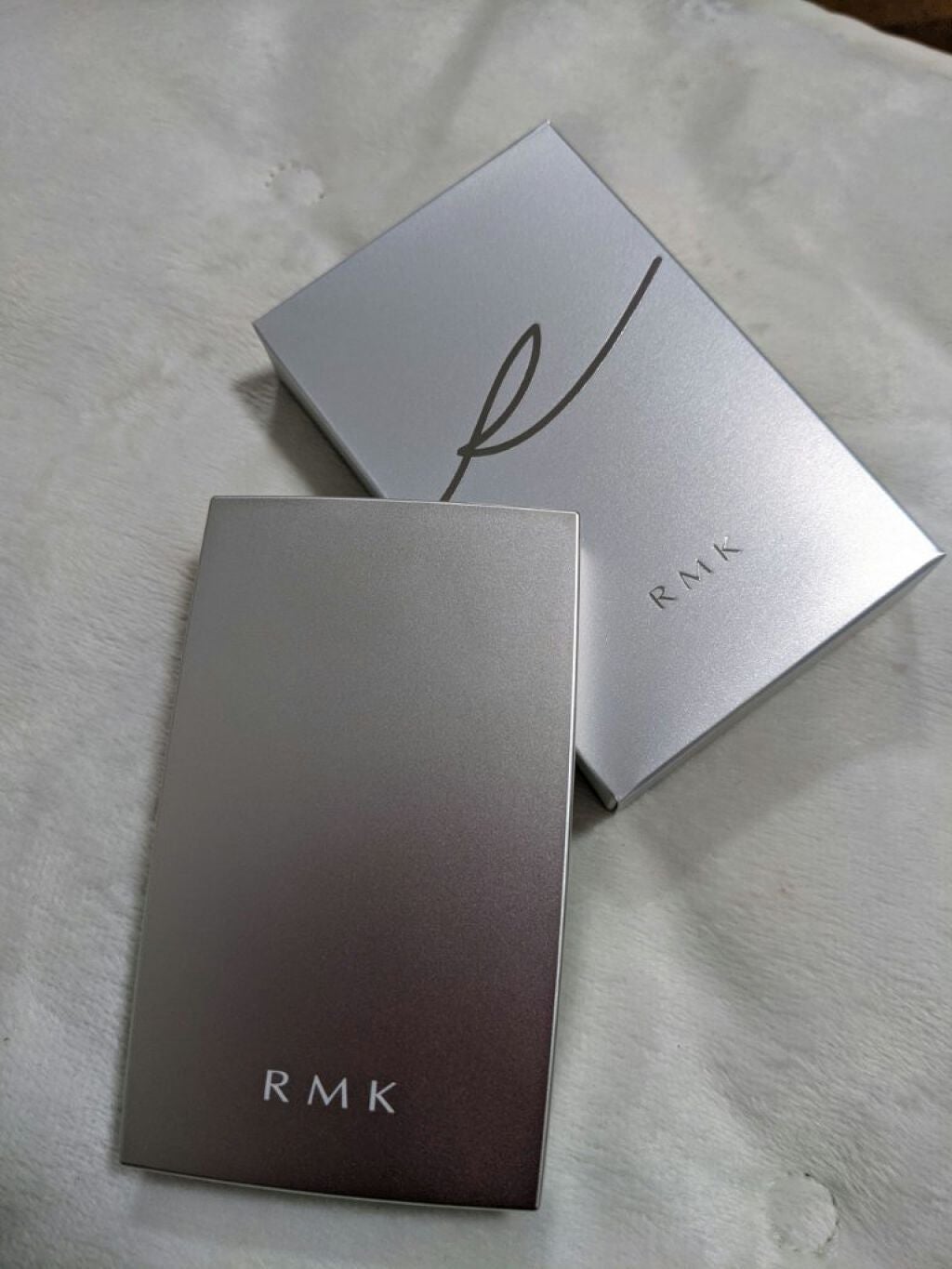 RMK シルクフィットフェイスパウダー/RMK/プレストパウダーを使ったクチコミ(2枚目)