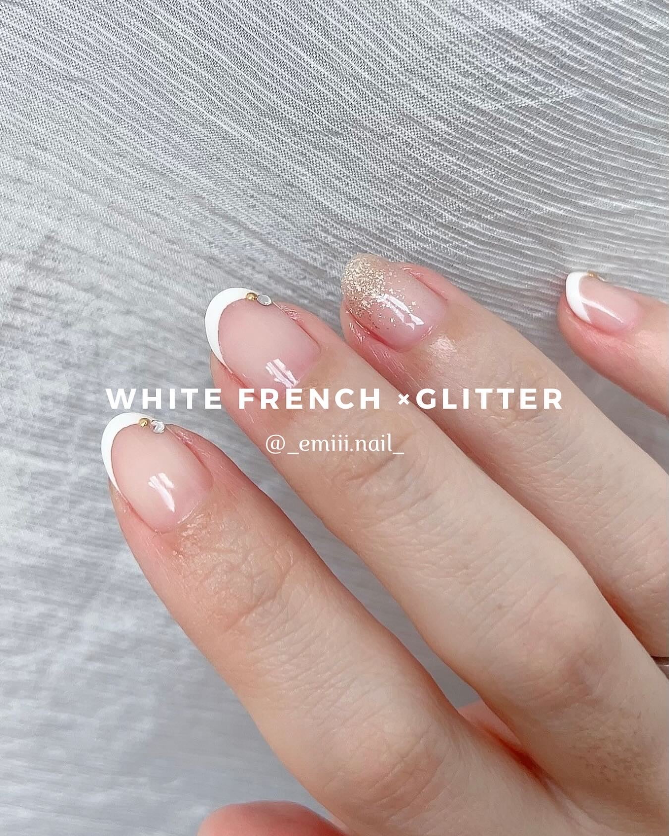 emi@フォロバ100 on LIPS 「𝚆𝚑𝚒𝚝𝚎𝙵𝚛𝚎𝚗𝚌𝚑×𝙶𝚕𝚒𝚝𝚝𝚎𝚛𓂃𓂃。:* 細..」(1枚目)