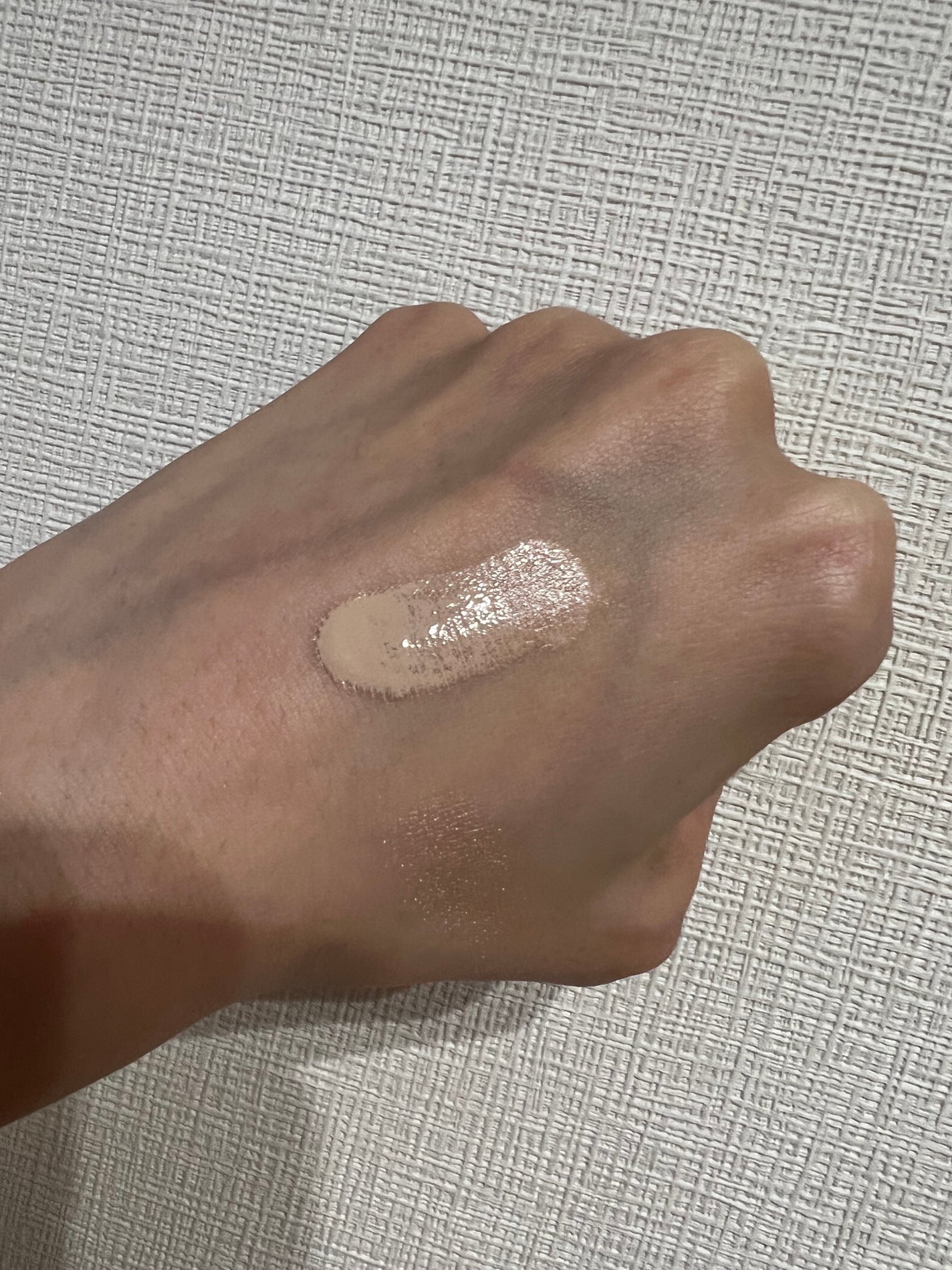 エッセンス スキングロウ ファンデーション/SHISEIDO/リキッドファンデーションを使ったクチコミ(3枚目)