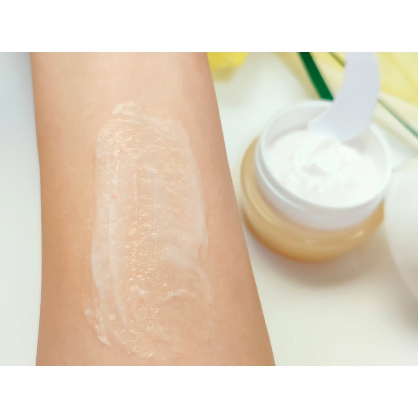 アンティミリ Wオイルイン クリーム/ナリス化粧品/フェイスクリームを使ったクチコミ(4枚目)