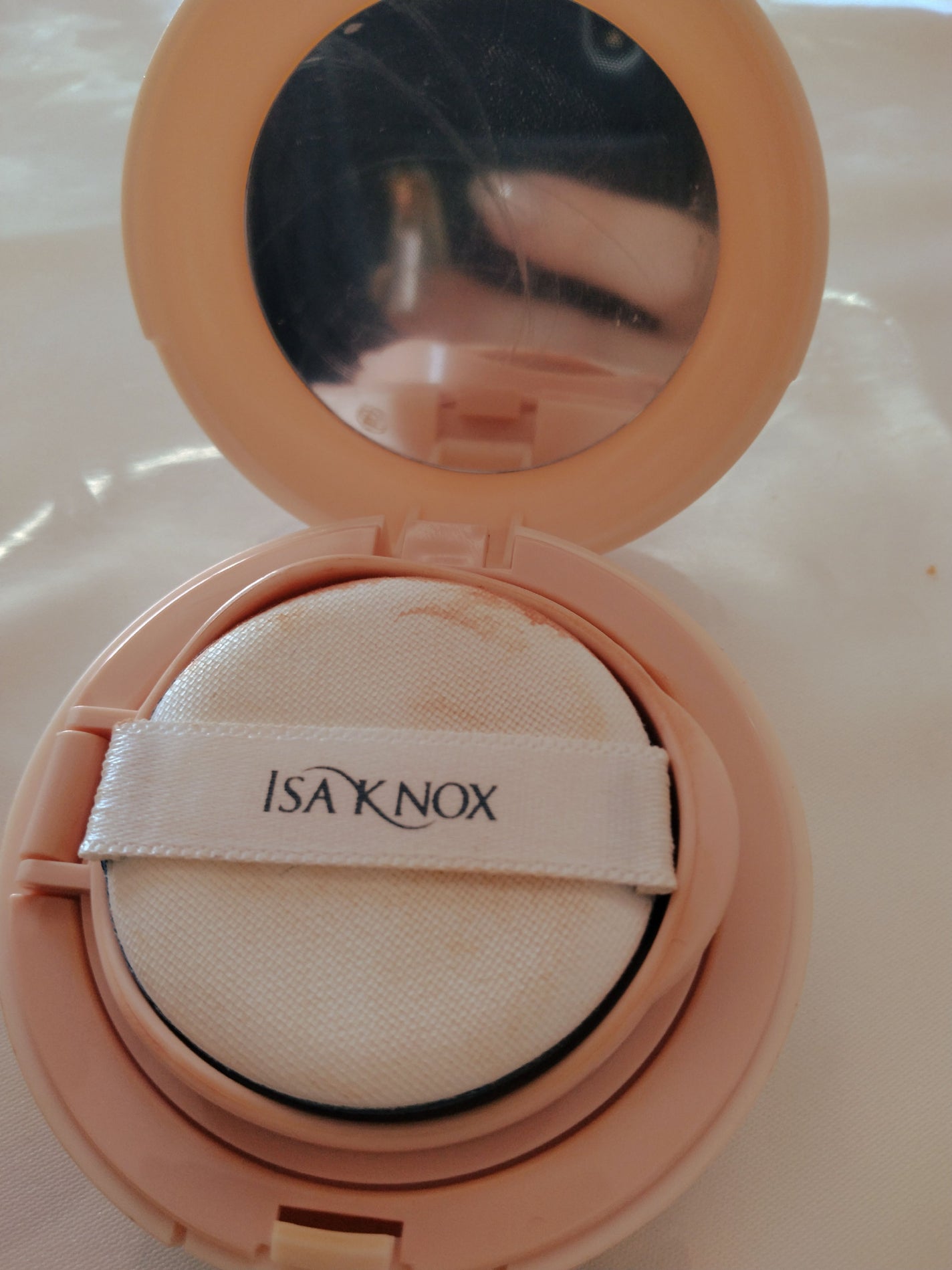 イザノックスクッションチーク/イザノックス/リキッドチークを使ったクチコミ(3枚目)