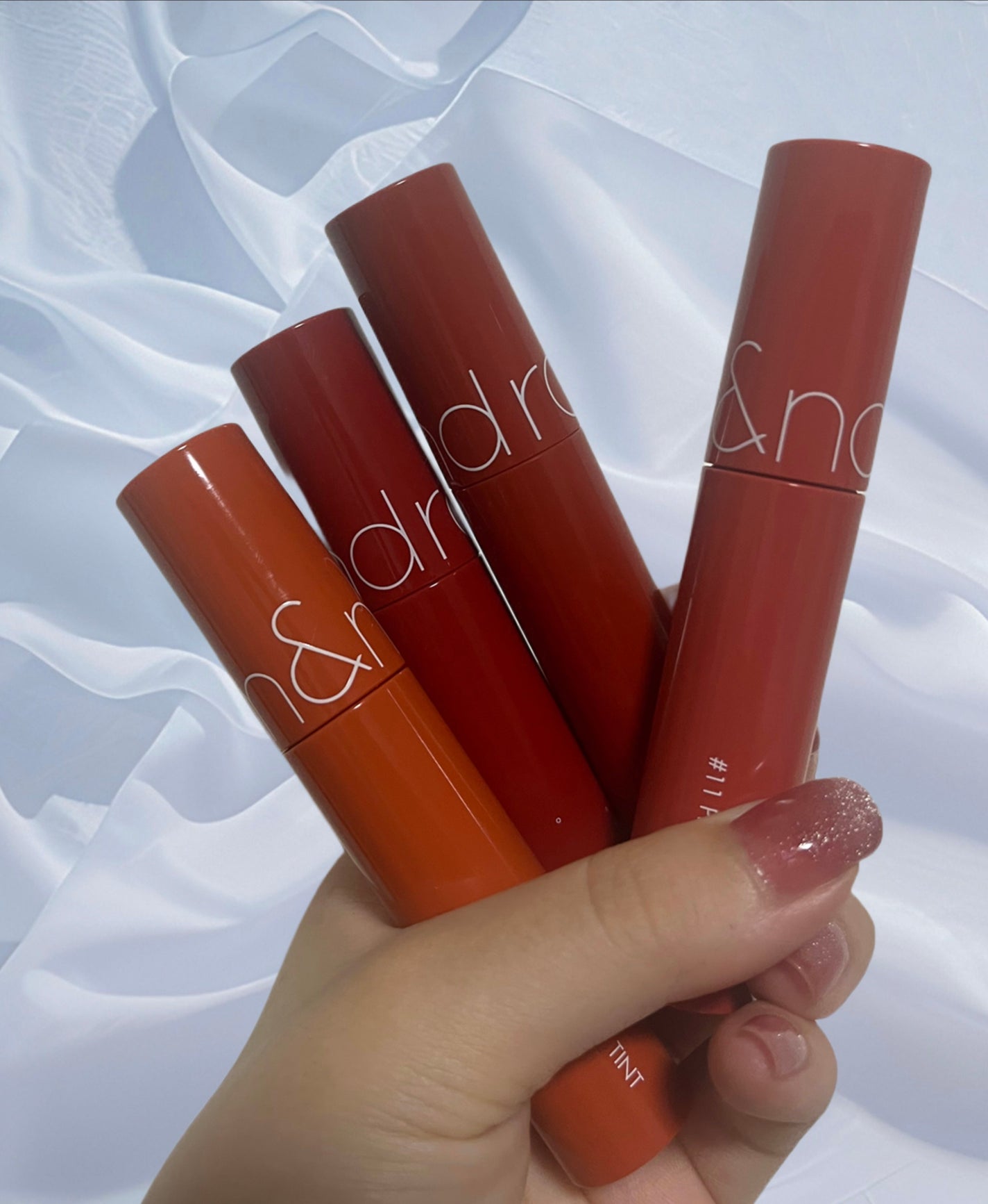 ジューシーラスティングティント/rom&nd/リップティントを使ったクチコミ(1枚目)