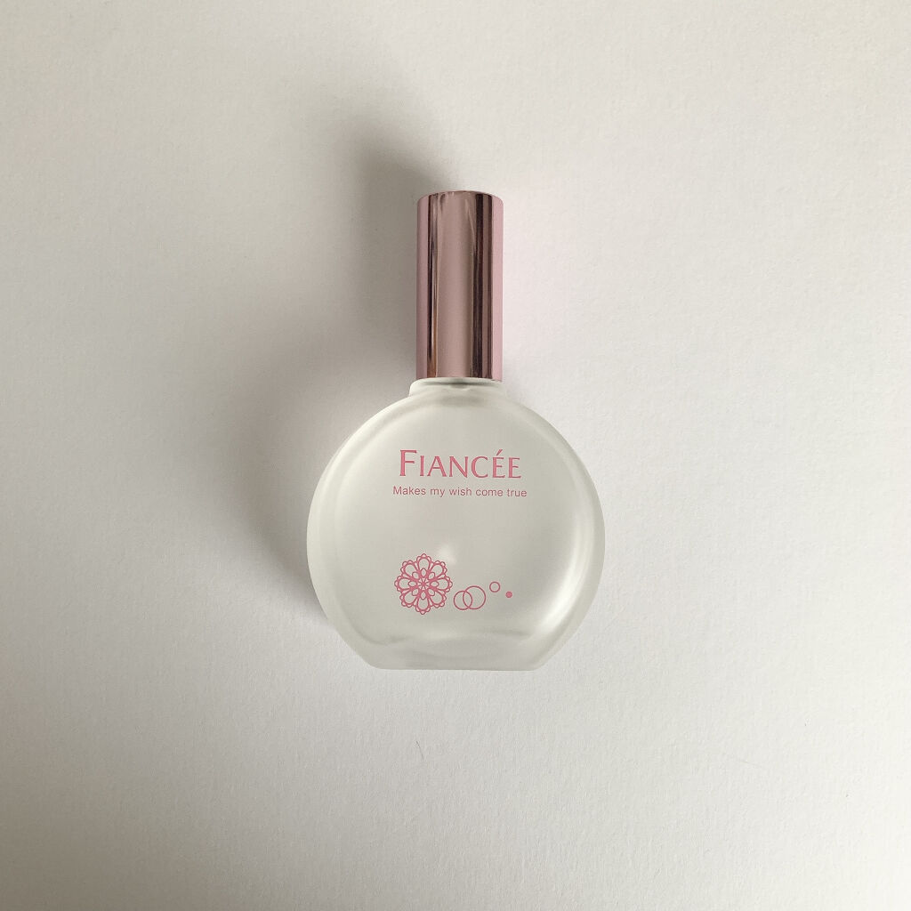 パルファンドトワレ ピュアシャンプーの香り/フィアンセ/香水(レディース)を使ったクチコミ（2枚目）