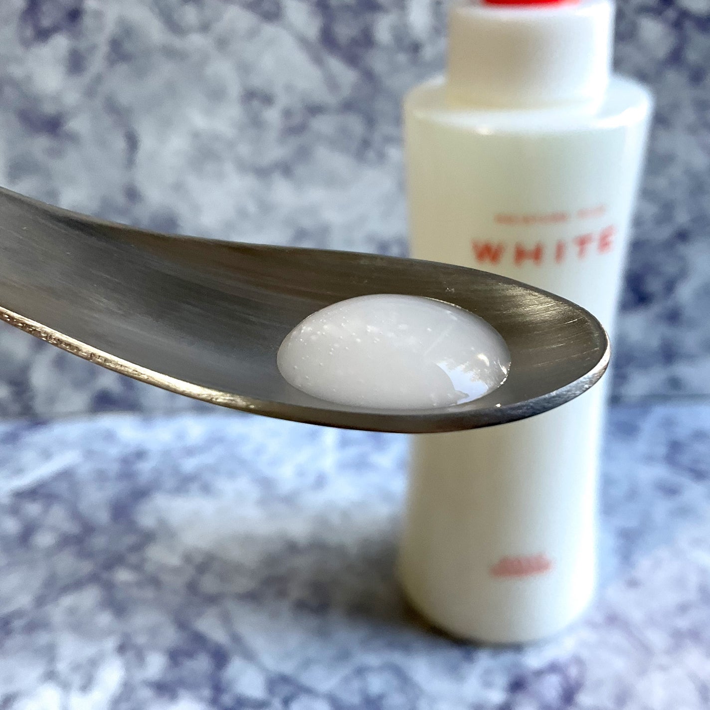 モイスチュアマイルドホワイトリンクルケア パーフェクトエッセンス/モイスチュアマイルド ホワイト/オールインワン化粧品を使ったクチコミ(3枚目)