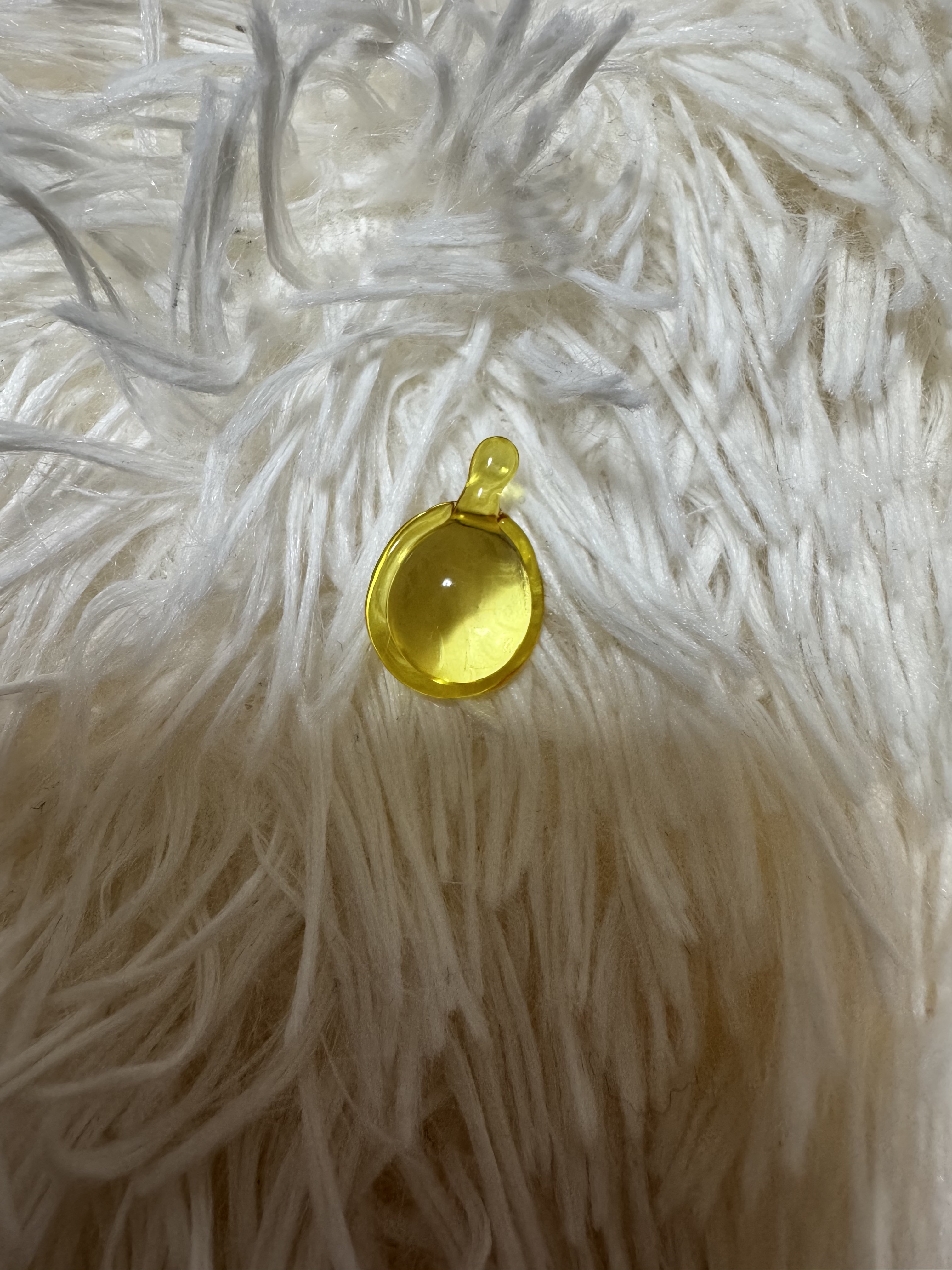 【サンリオ限定デザイン】ellips（エリップス）ヘアオイル シートタイプ8粒 (イエロー/トロピカルフルーツの香り)キキララ/ellips/ヘアオイルを使ったクチコミ（2枚目）