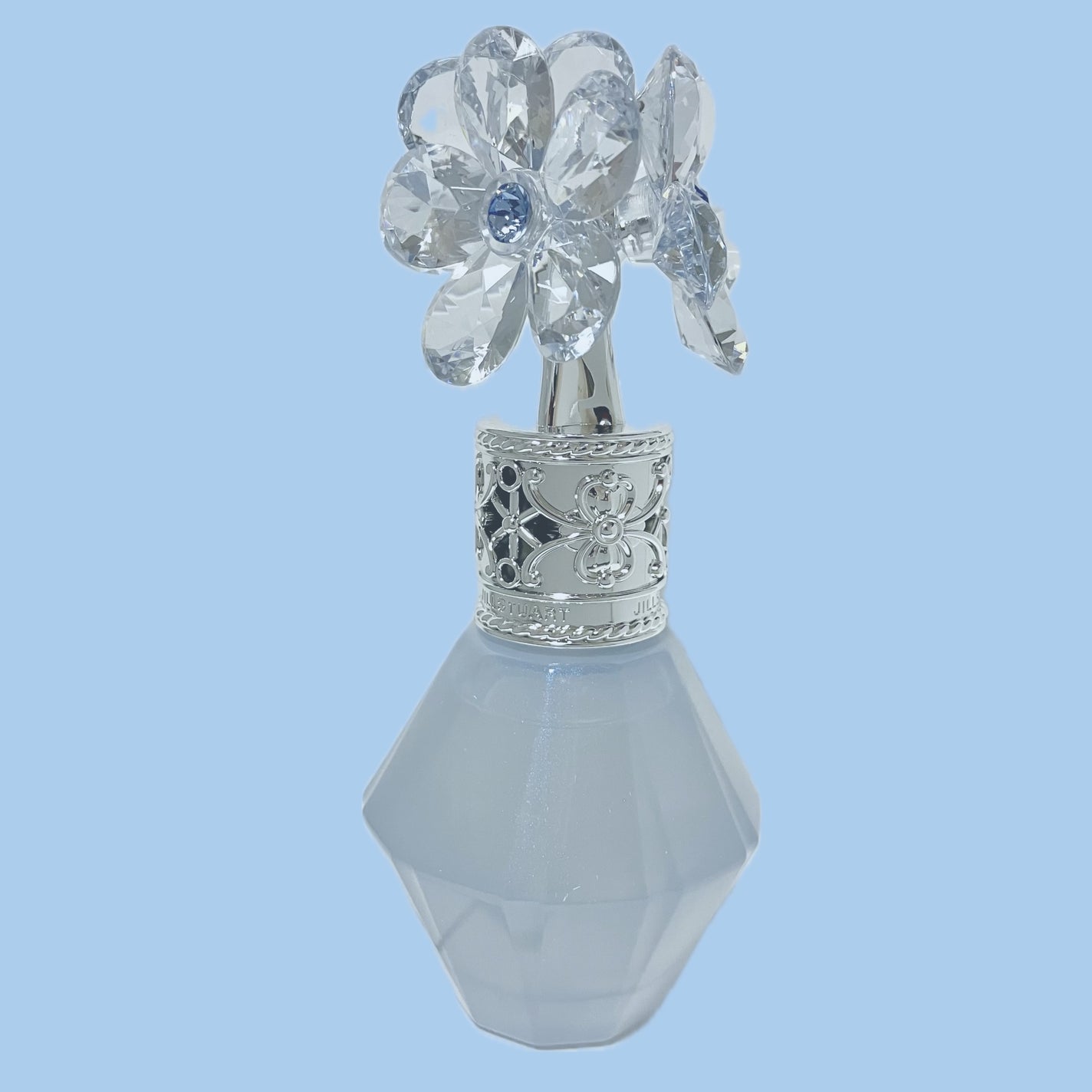 ジルスチュアート クリスタルブルーム サムシングピュアブルー オードパルファン/JILL STUART/香水(レディース)を使ったクチコミ(3枚目)