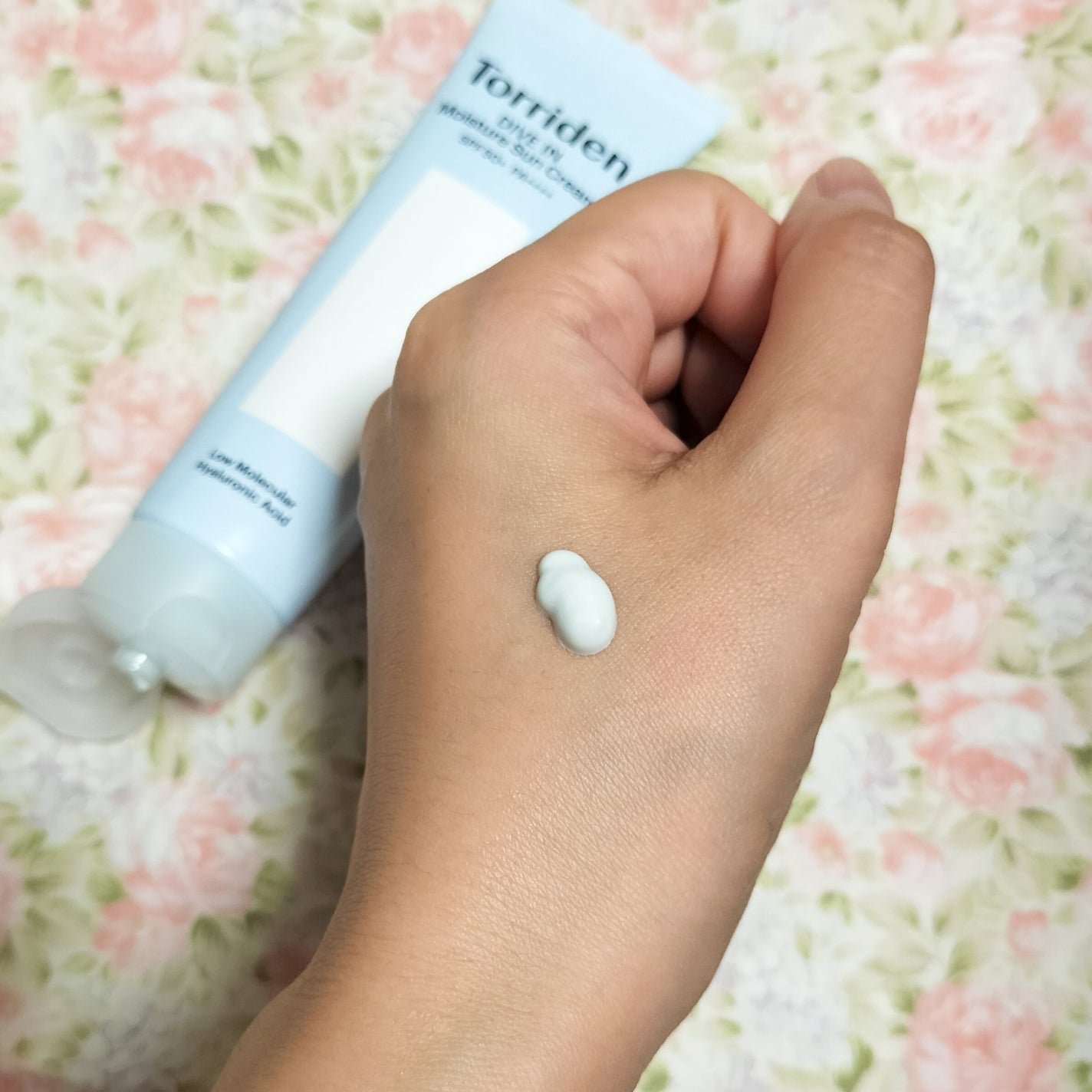 ダイブイン ウォータリーモイスチャーサンクリーム/Torriden/日焼け止めクリームを使ったクチコミ(2枚目)