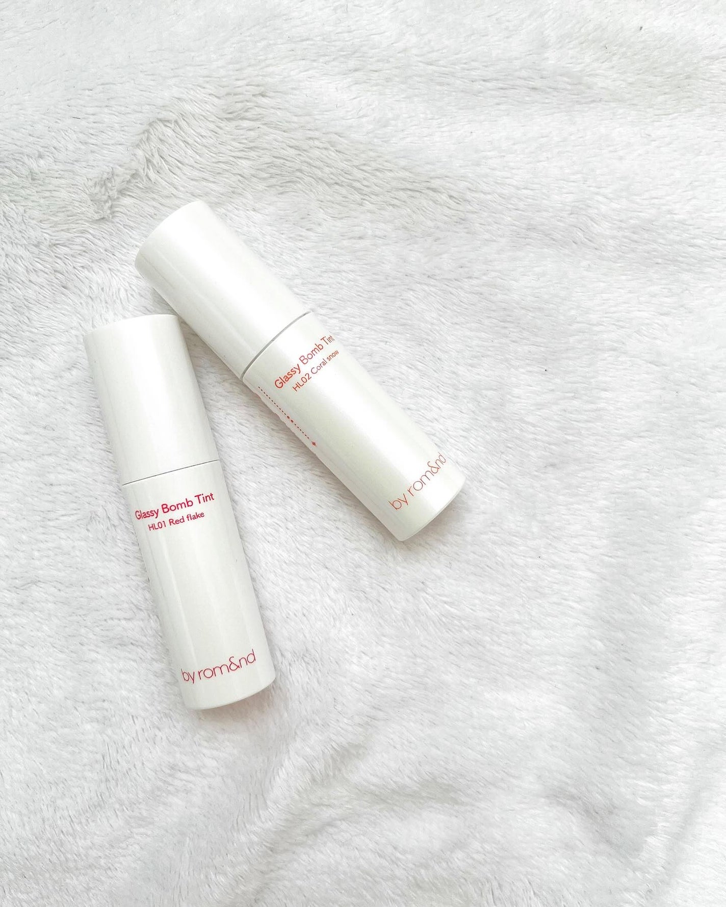 アンドバイロムアンド グラッシーボムティント/&nd by rom&nd/リップティントを使ったクチコミ(3枚目)