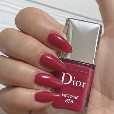 ディオール ヴェルニ 878 ヴィクトワール/Dior/マニキュアを使ったクチコミ（2枚目）