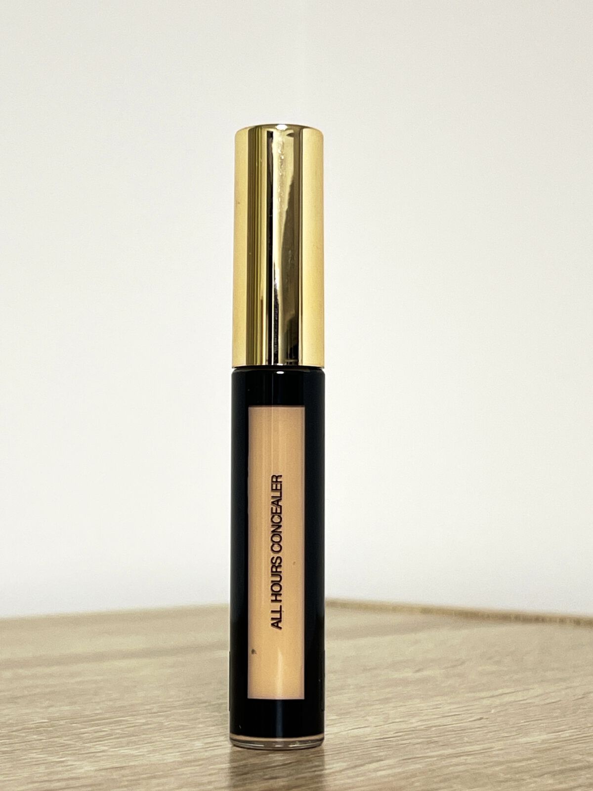 YVES SAINT LAURENT BEAUTE アンクル ド ポー オール アワーズ コンシーラーのクチコミ「YVES SAINT LAURENT BEAUTE
アンクル ド ポー オール アワーズ コン.....」（1枚目）