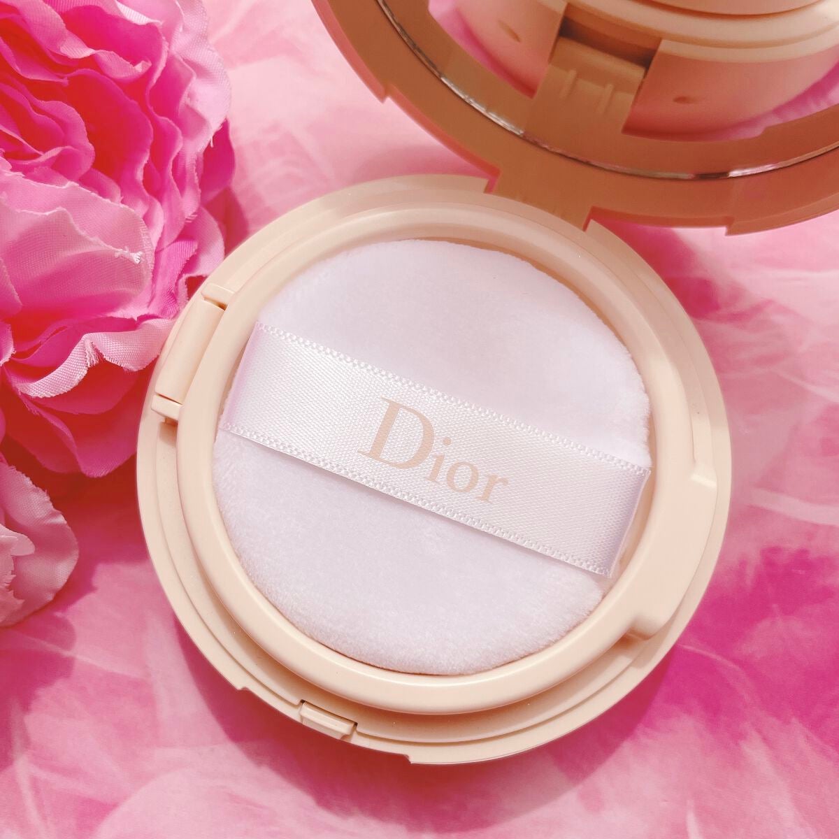 ディオールスキン フォーエヴァー クッション パウダー/Dior/ルースパウダーを使ったクチコミ(4枚目)