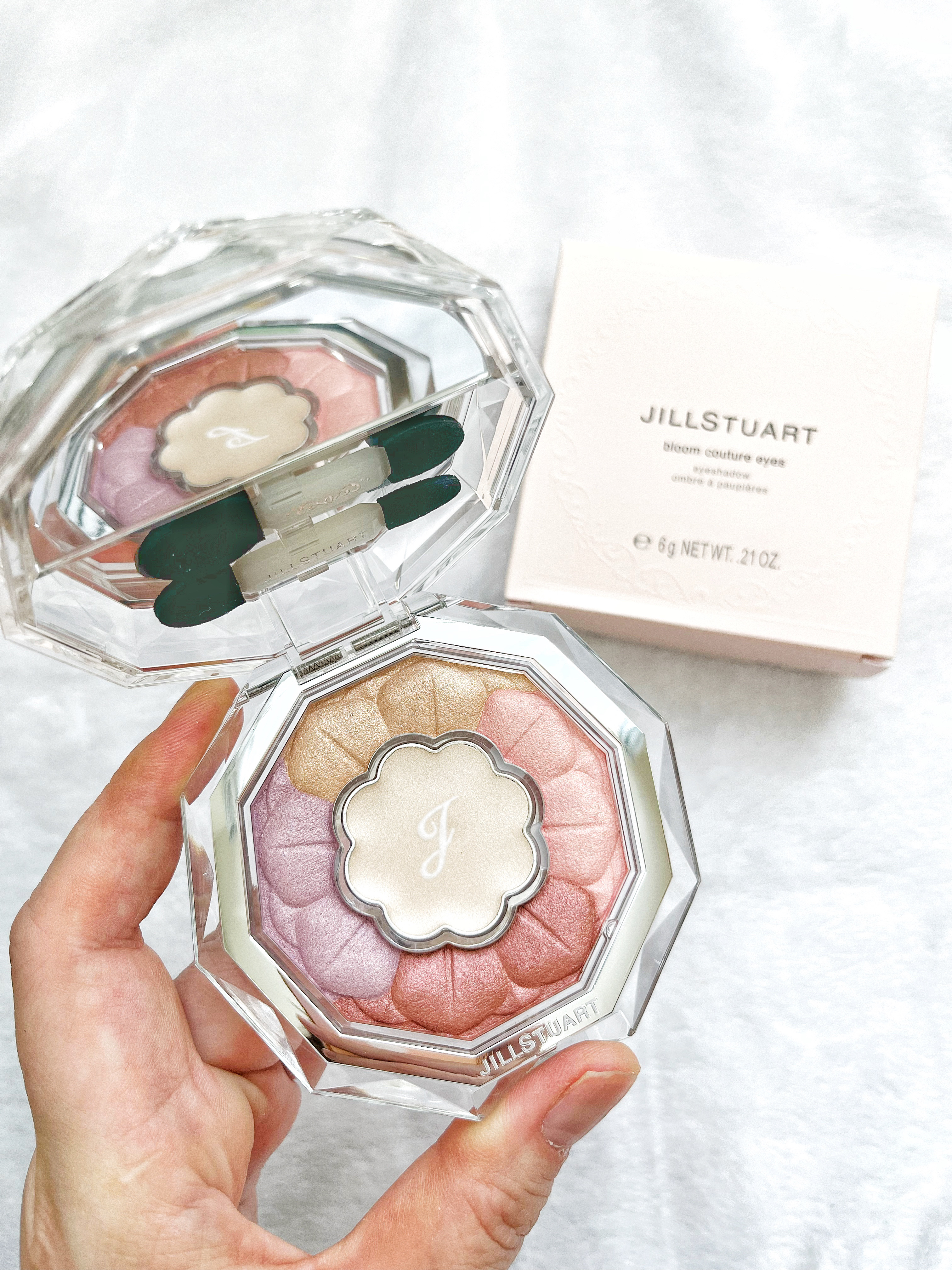 ジルスチュアート ブルームクチュール アイズ/JILL STUART/アイシャドウパレットを使ったクチコミ（1枚目）