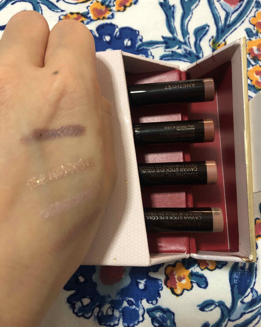 スターゲイザー ミニ キャビアスティック カルテット/ローラ メルシエ/メイクアップキットを使ったクチコミ（3枚目）