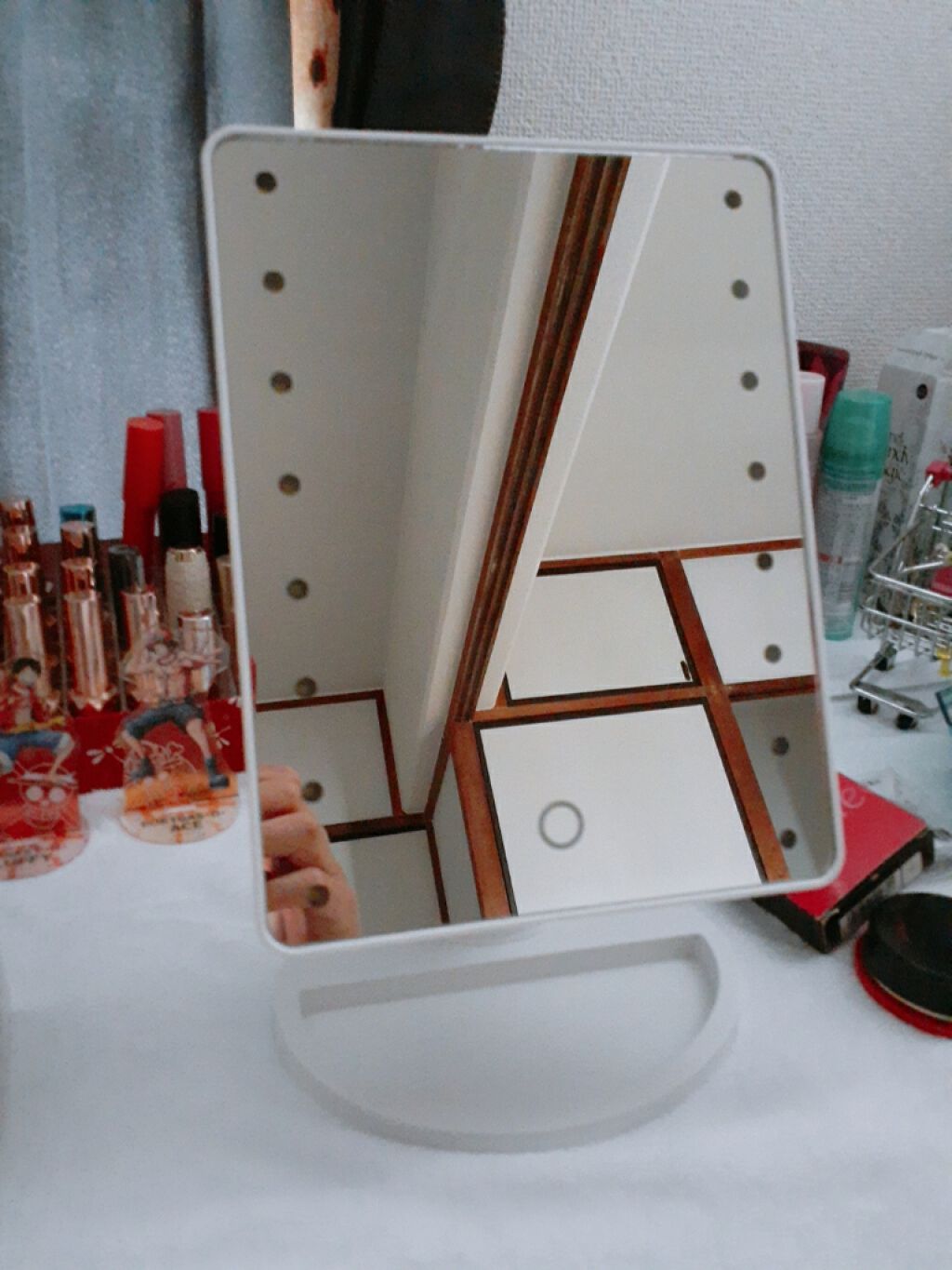 LED付ミラー(スタンドタイプ)/DAISO/その他化粧小物を使ったクチコミ（2枚目）