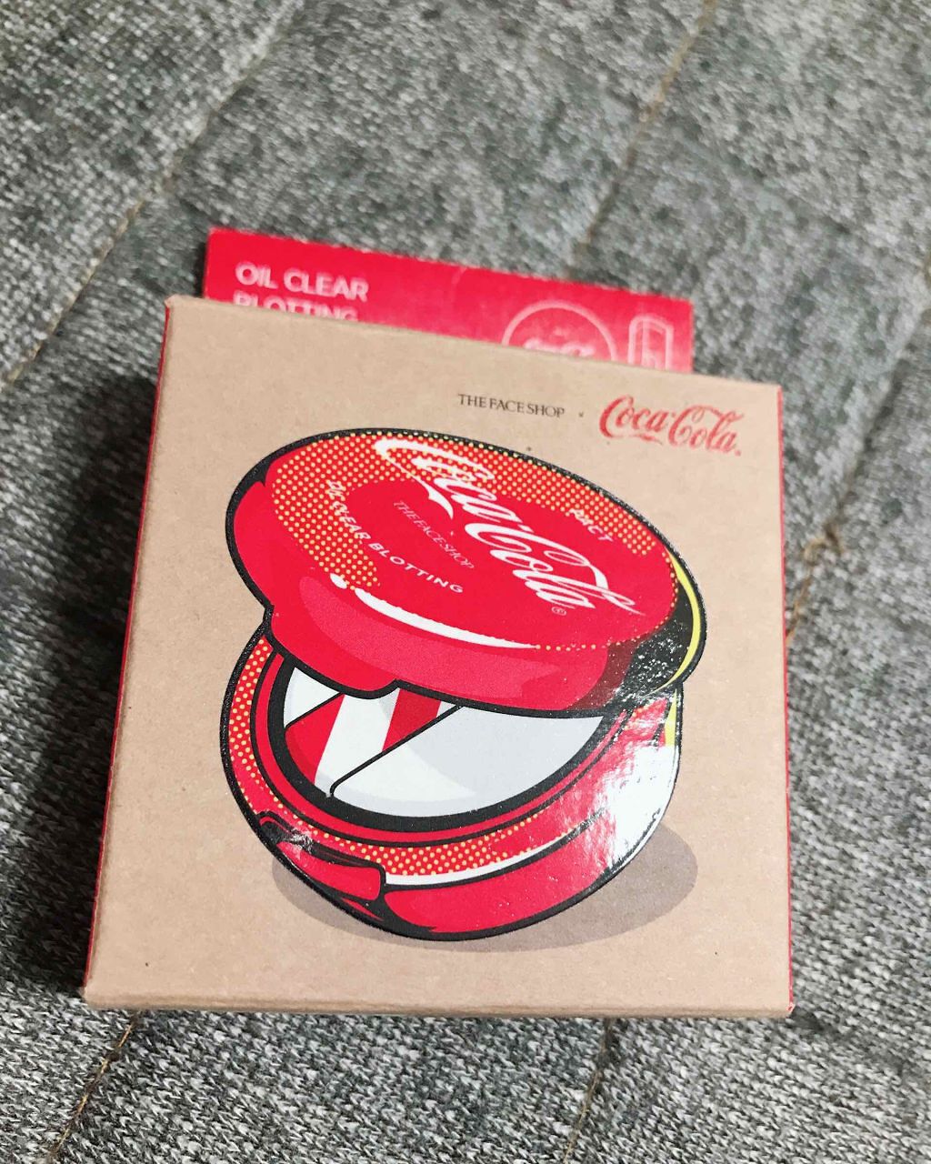 オイルクリアファクト 〈コカコーラ エディション〉/THE FACE SHOP/プレストパウダーを使ったクチコミ(2枚目)