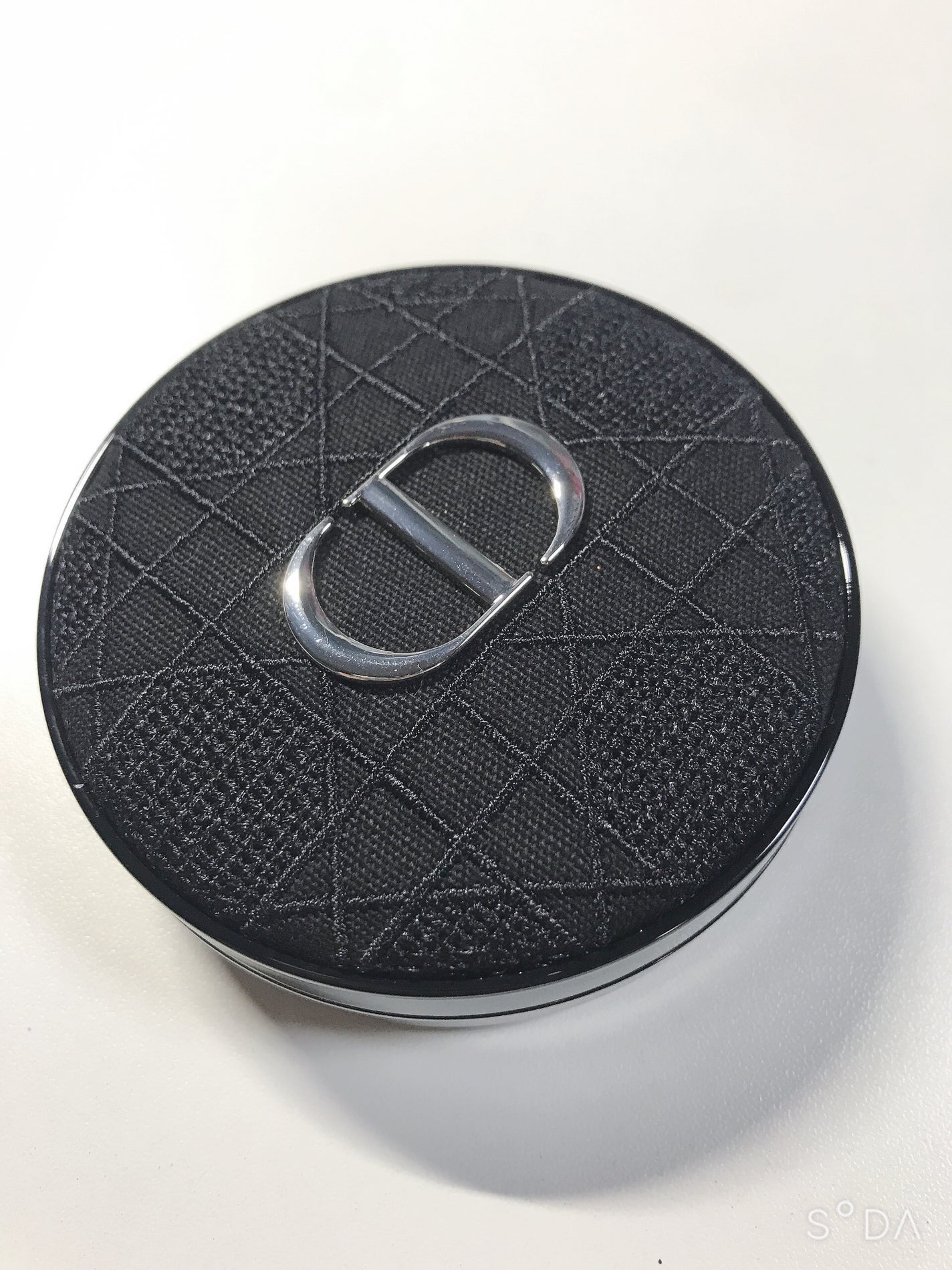 【旧】ディオールスキン フォーエヴァー クッション/Dior/クッションファンデーションを使ったクチコミ(2枚目)