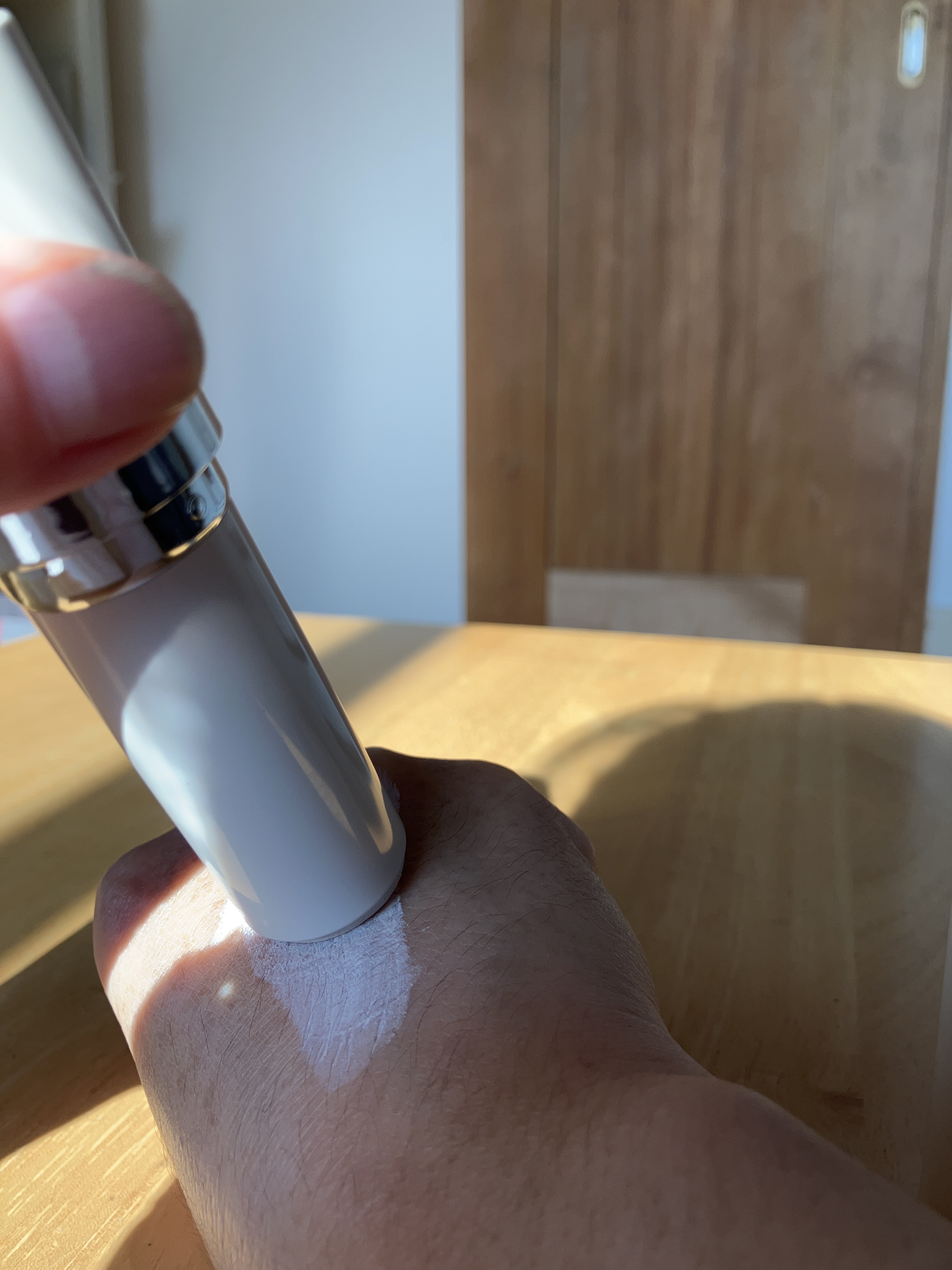 シルキースティックファンデーション/KAMIKA/その他ファンデーションを使ったクチコミ（3枚目）