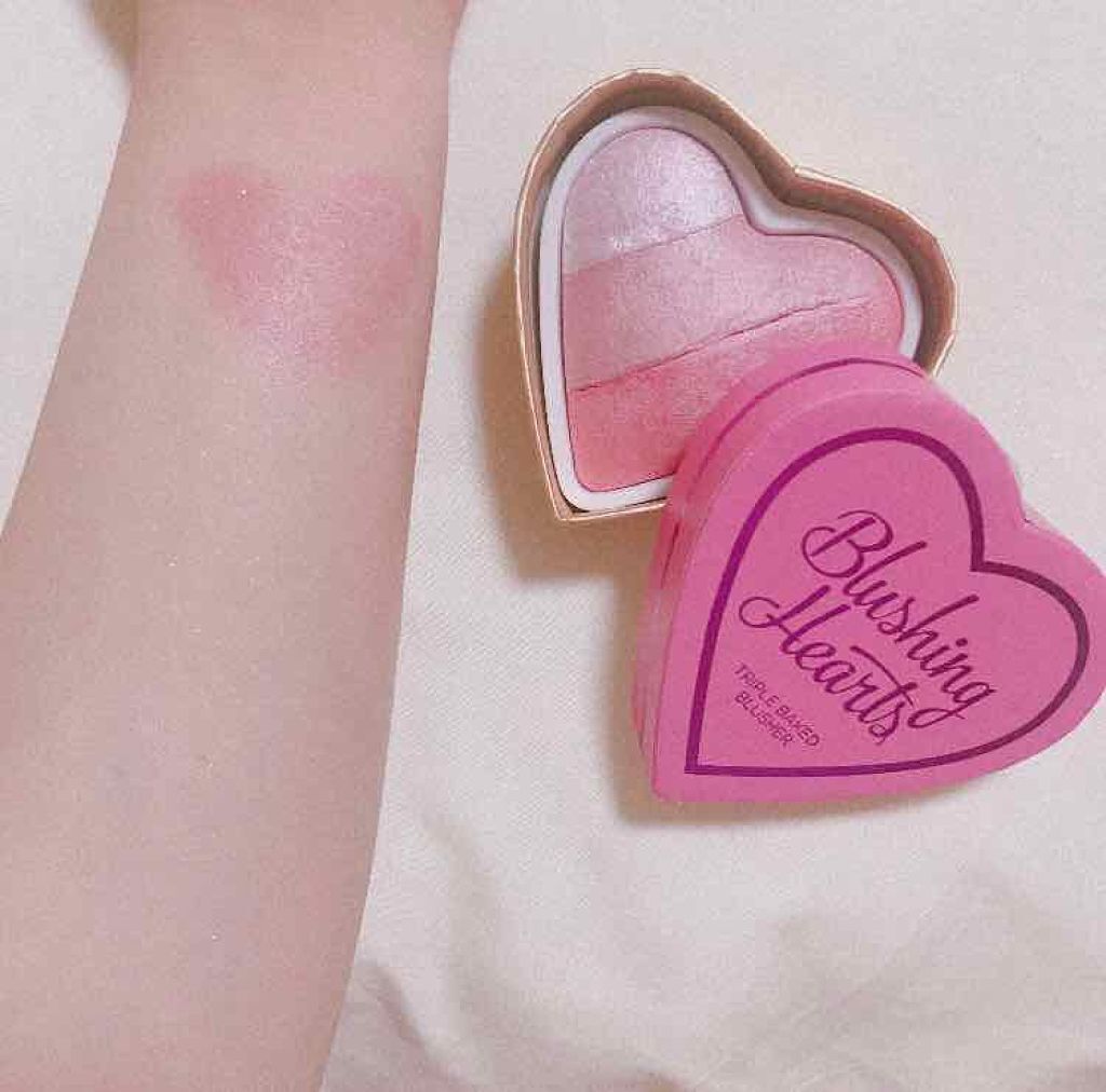 ブラッシング ハート/MAKEUP REVOLUTION/パウダーチークを使ったクチコミ（2枚目）