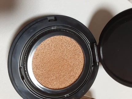 フローレス ルミエール ラディアンス パーフェクティング クッション/ローラ メルシエ/クッションファンデーションを使ったクチコミ(4枚目)