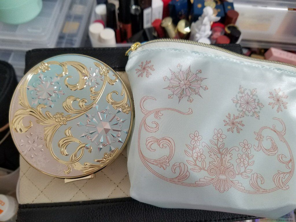 スノービューティー ホワイトニング スキンケアパウダーP2021 /スノービューティー/プレストパウダーを使ったクチコミ(3枚目)