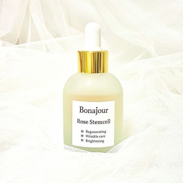 
☑︎Bonajour / ローズステムセルセラム

アヌア使い切ってから切り替えた美容液。

バラエキスを56%も配合し、
美白、シワケアができる美容液✨

外的ストレスによるダメージもケアしてくれる