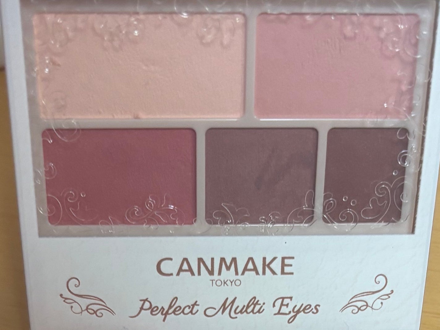 パーフェクトマルチアイズ/キャンメイク/アイシャドウパレットを使ったクチコミ(2枚目)