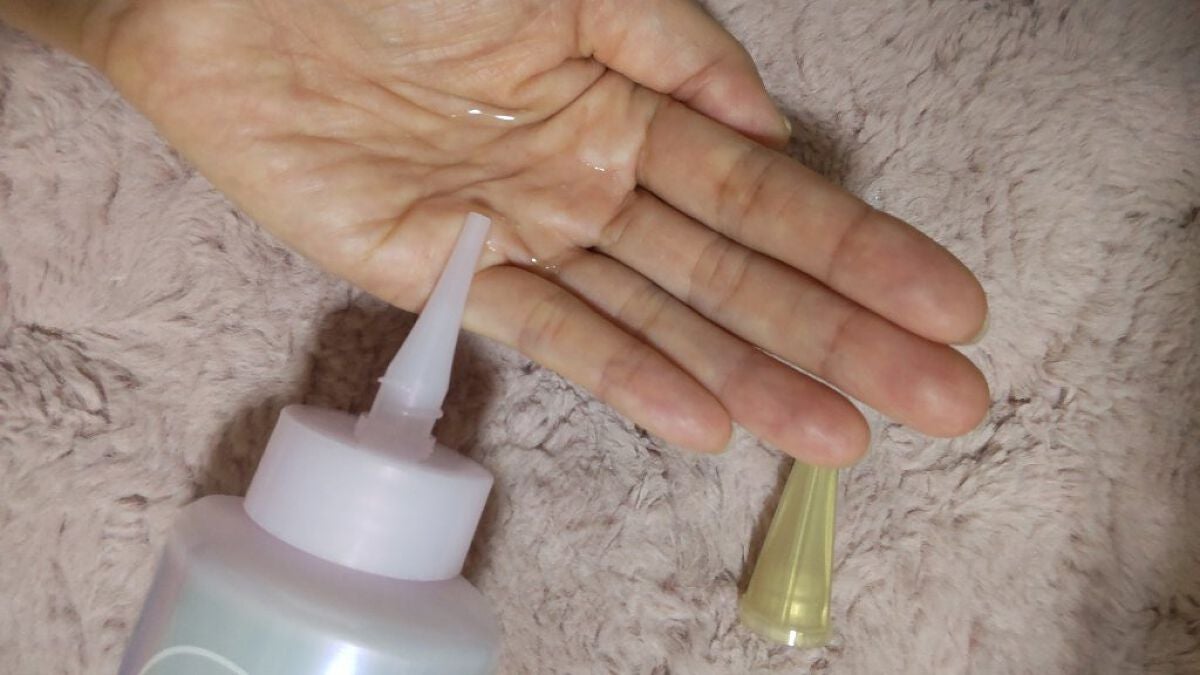 エッセンシャル プレミアム ウォータートリートメント EXスムース/エッセンシャル/アウトバストリートメントを使ったクチコミ(4枚目)