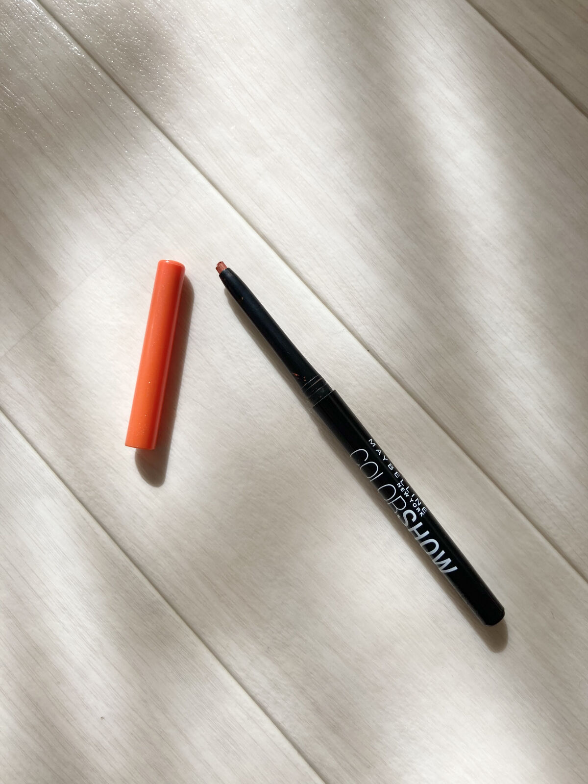 カラー ショー ライナー/MAYBELLINE NEW YORK/ペンシルアイライナーを使ったクチコミ（3枚目）