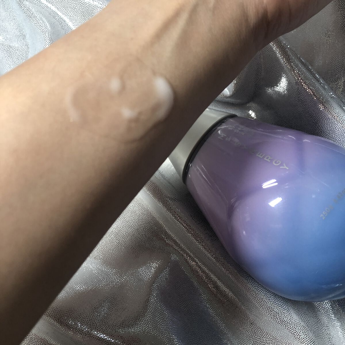 ディフェンス オールインワンジェル/Ms.SYNERGY/オールインワン化粧品を使ったクチコミ（2枚目）