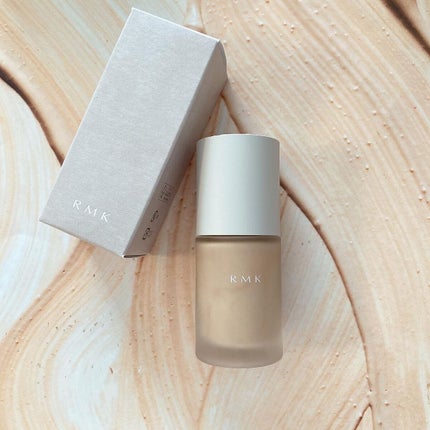 sarako on LIPS 「もとからキレイな肌みたい!カバー力と透明感を実現するRMK新フ..」(5枚目)