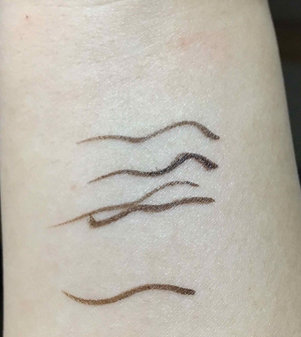 ラブ・ライナー リキッドアイライナーR3/ラブ・ライナー/リキッドアイライナーを使ったクチコミ(2枚目)