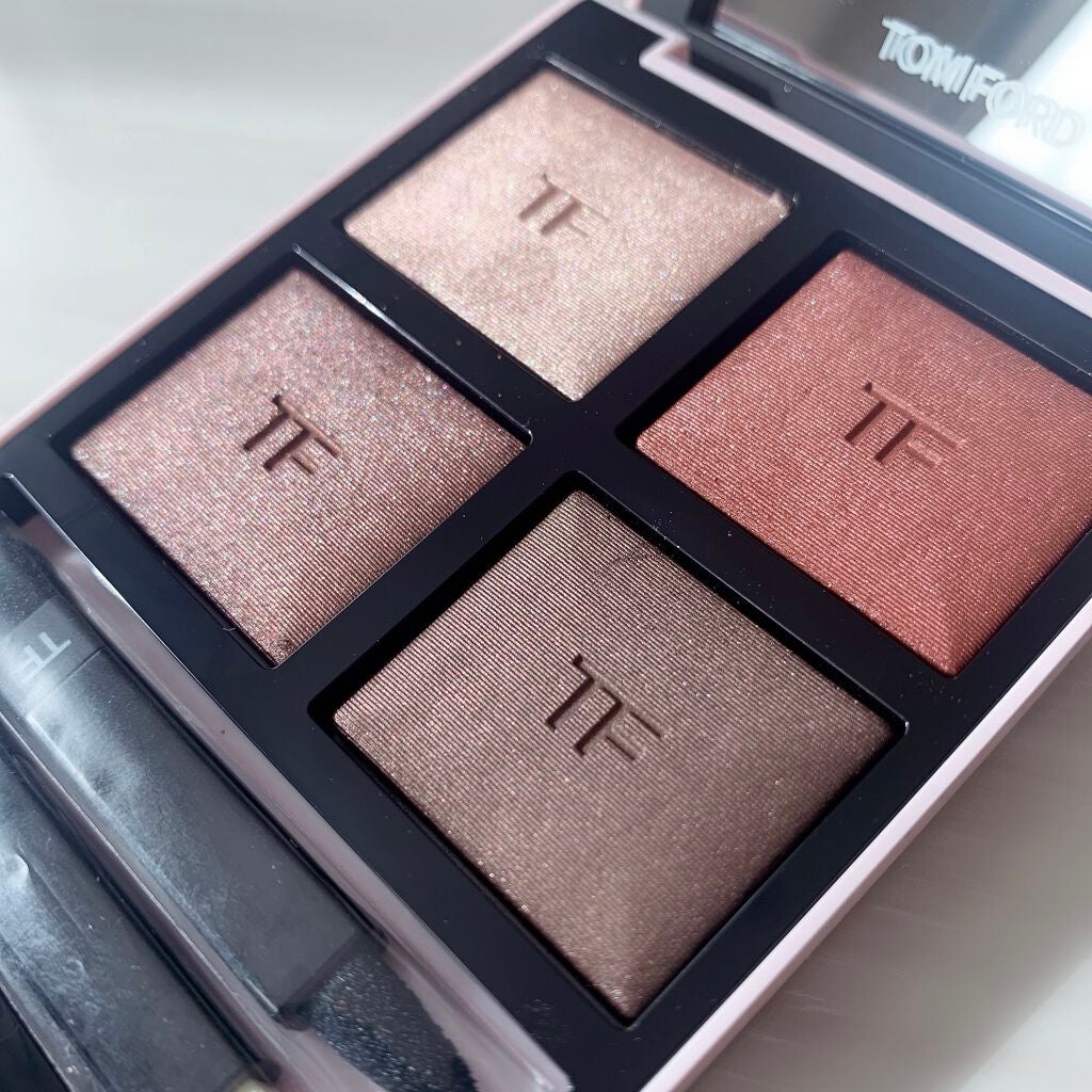 アイ カラー クォード/TOM FORD BEAUTY/アイシャドウパレットを使ったクチコミ(2枚目)