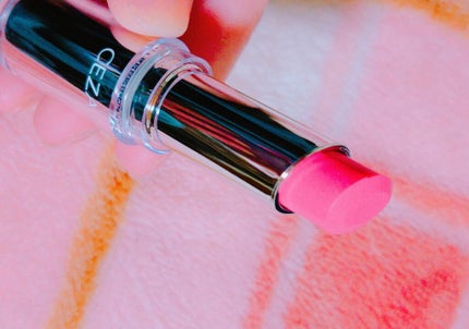 ラスティンググロスリップ/CEZANNE/口紅を使ったクチコミ(3枚目)