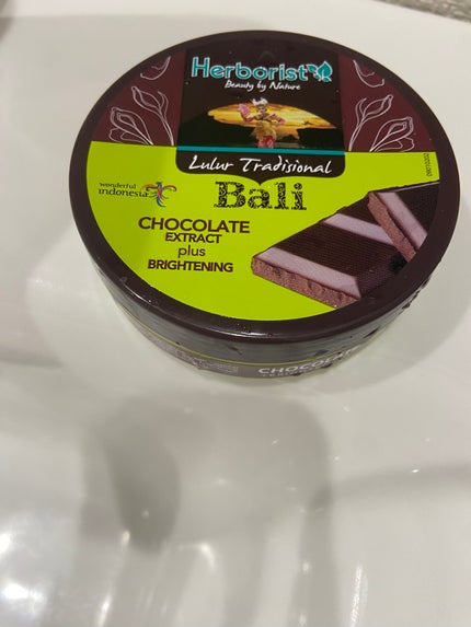 おにく on LIPS 「使い切りコスメー❗️❗️先輩からバリのお土産でもらいました❗️..」(2枚目)