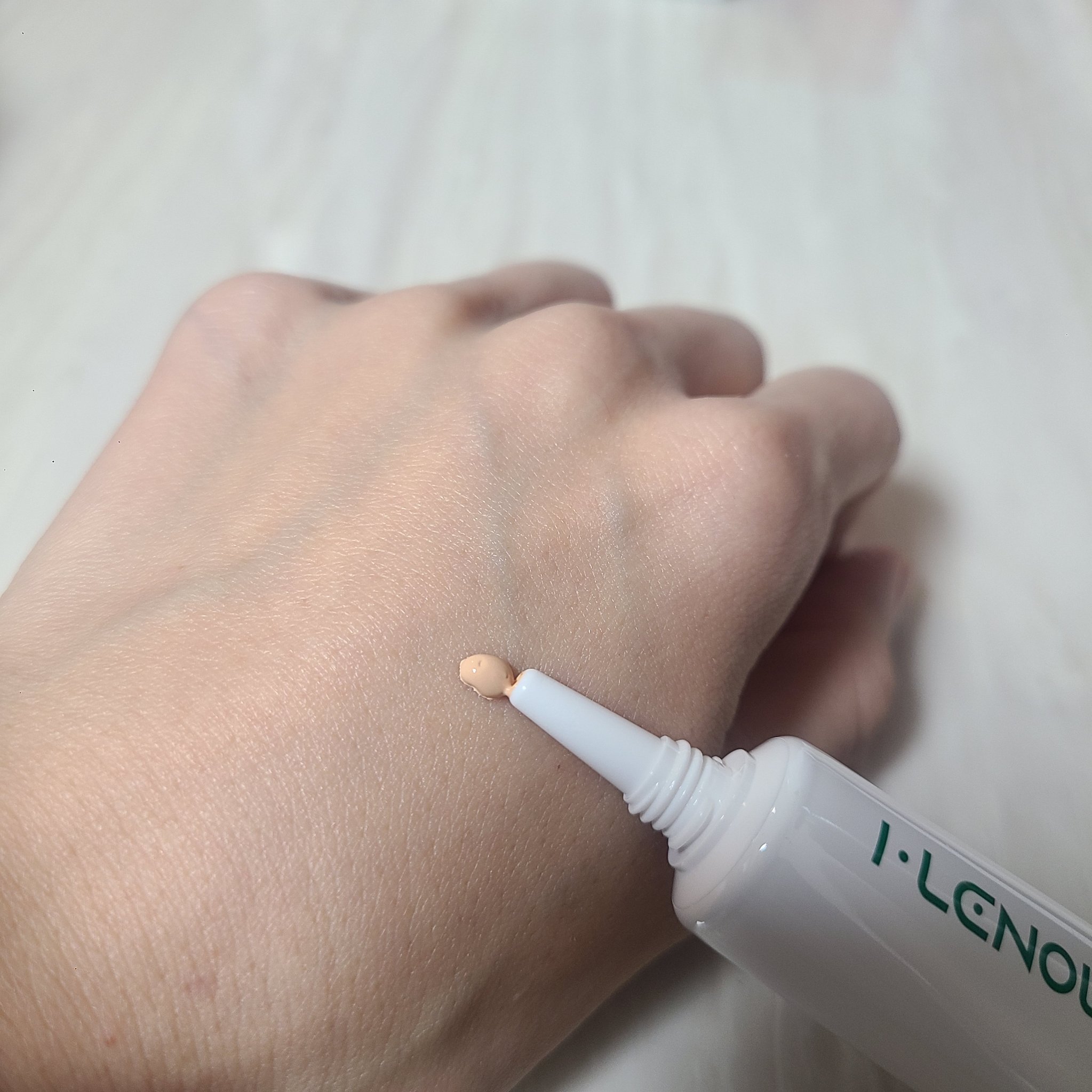 アイレノール クマクリーム/IRENOL/アイケア・アイクリームを使ったクチコミ（2枚目）