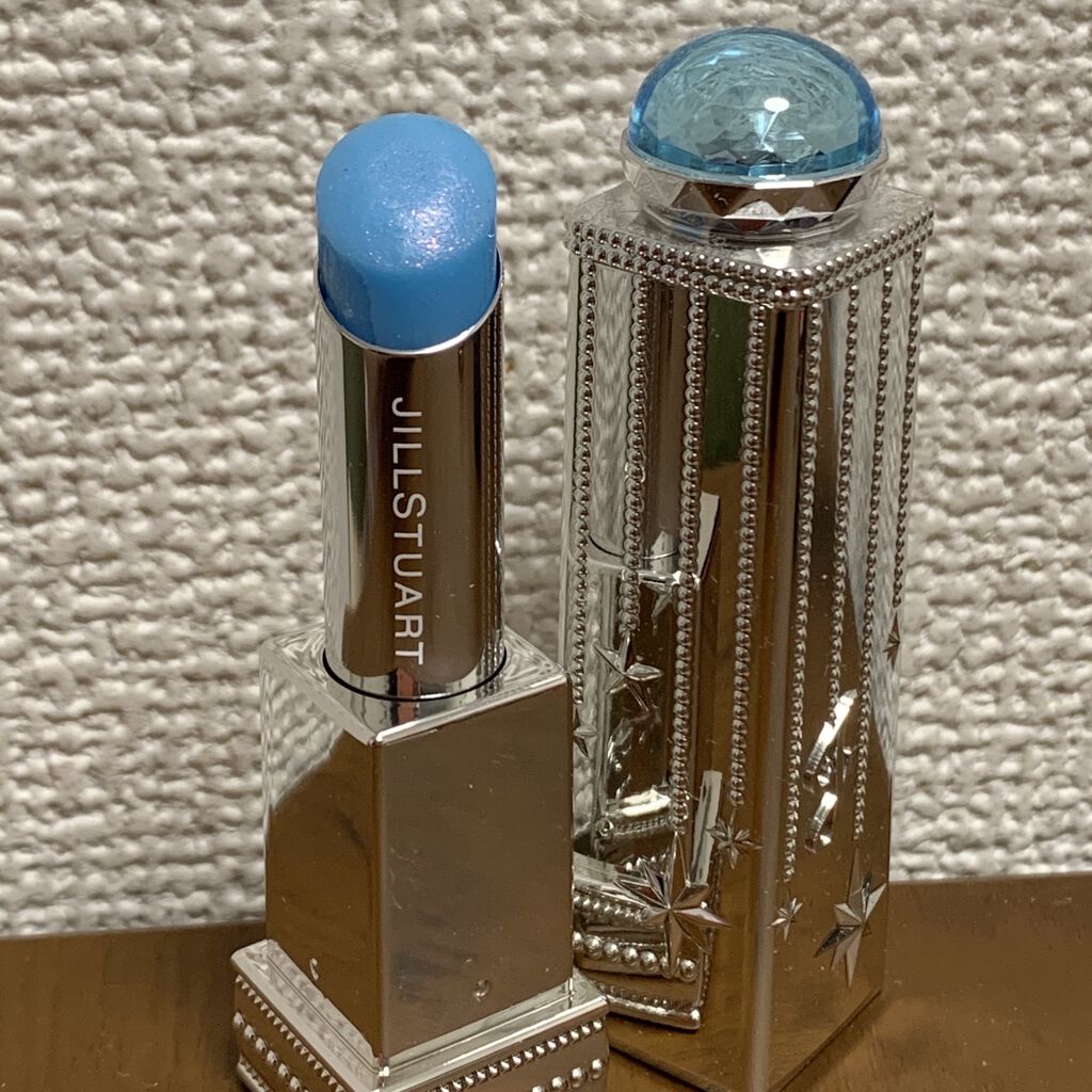 ラッキージェム マイリップス 02 gregarious Pisces＜魚座＞/JILL STUART/口紅を使ったクチコミ（2枚目）