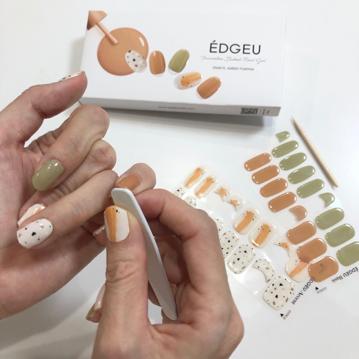 EDGEU ジェルネイルシール/EDGEU/ネイルシールを使ったクチコミ(3枚目)