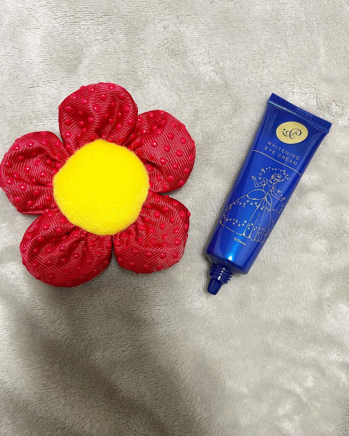 なっぽ on LIPS 「明色化粧品プラセホワイター薬用美白アイクリームお試しさせていた..」(2枚目)