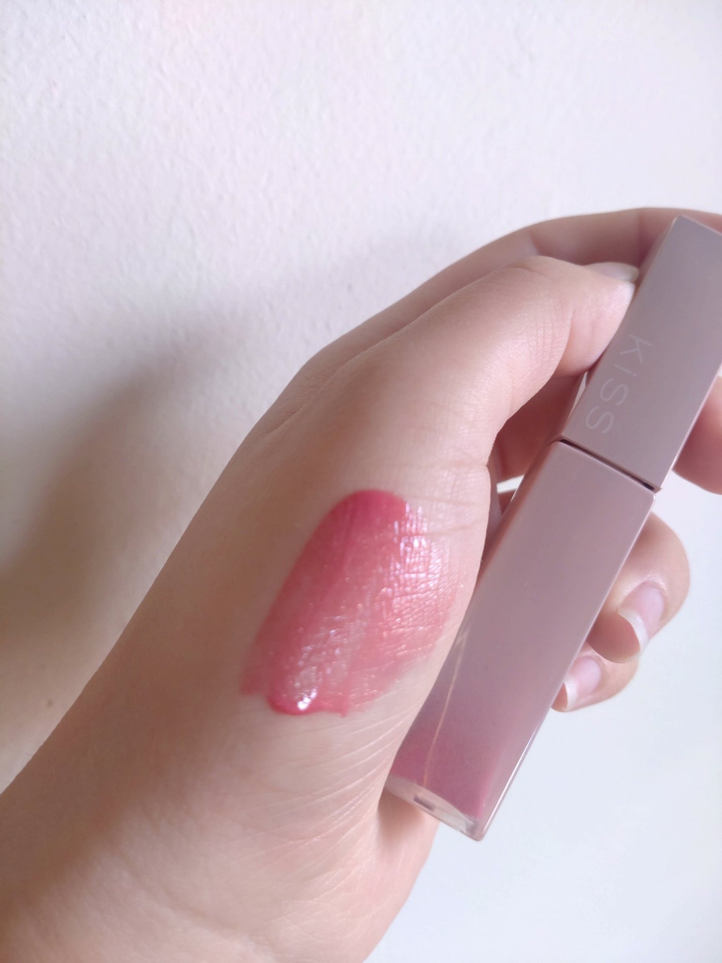 リップアーマー/KiSS/口紅を使ったクチコミ(2枚目)