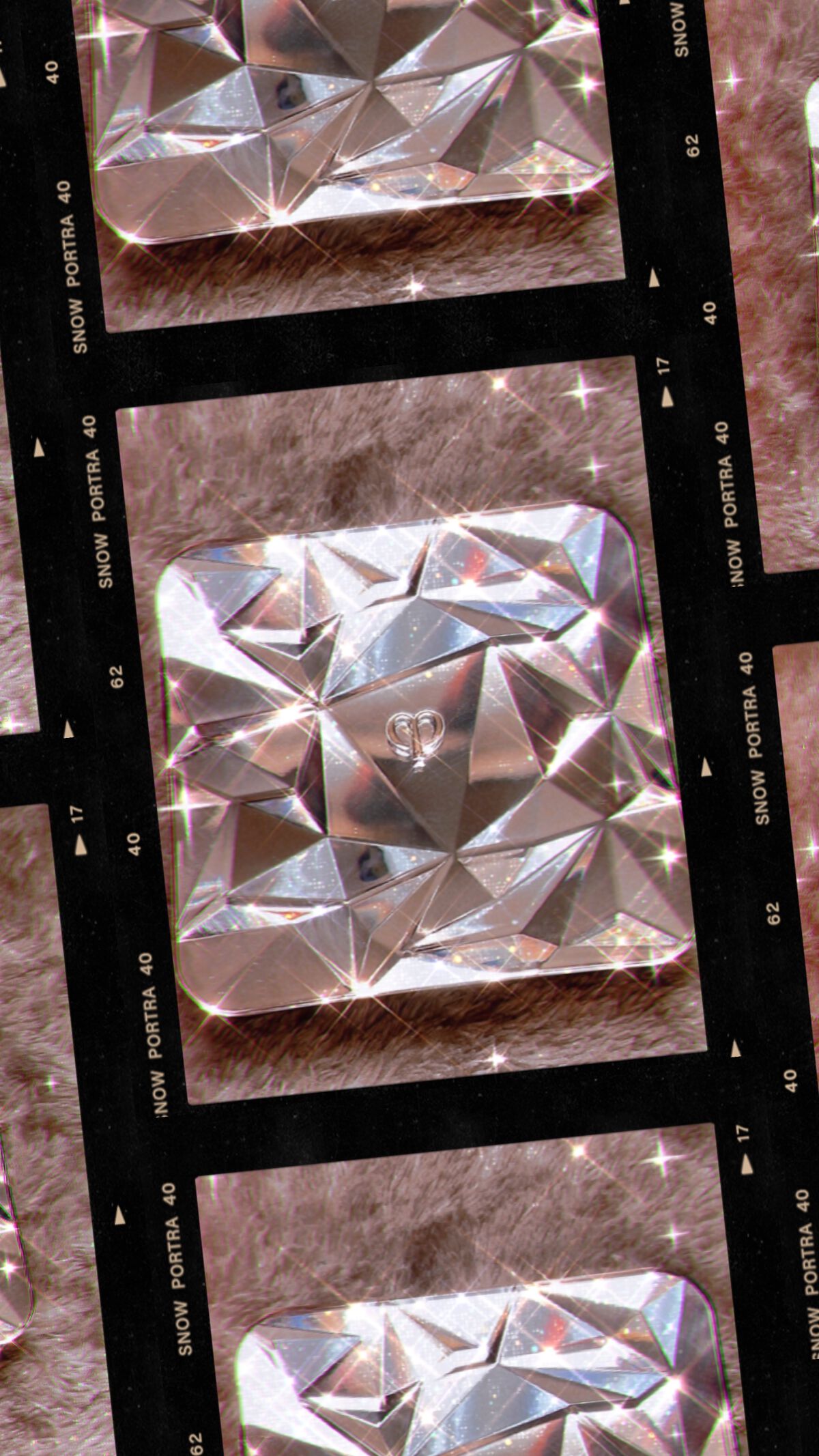 ル・レオスールデクラ /クレ・ド・ポー ボーテ/パウダーハイライトを使ったクチコミ(1枚目)